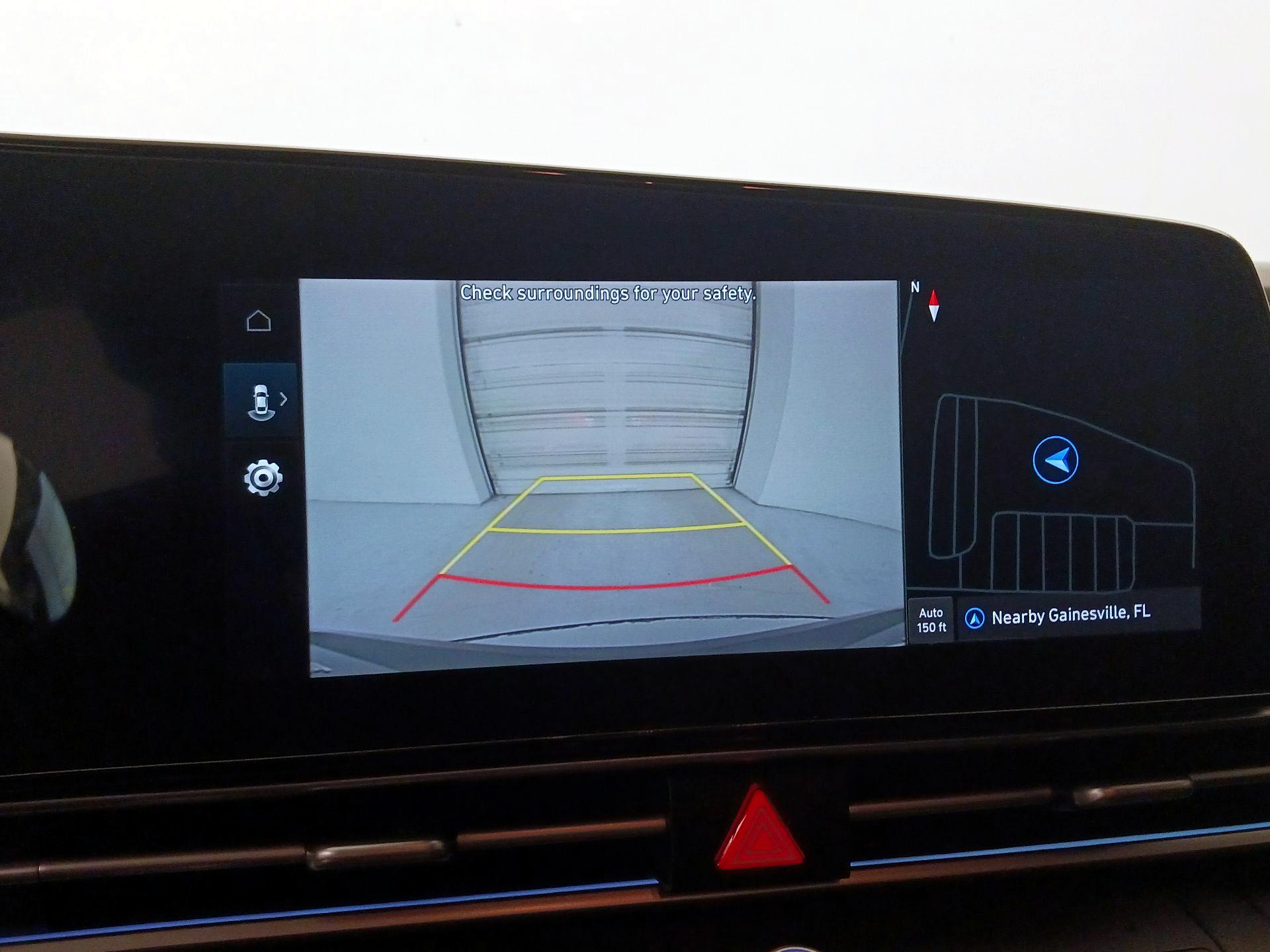 Thumbnail: 2024 Hyundai Elantra - 15