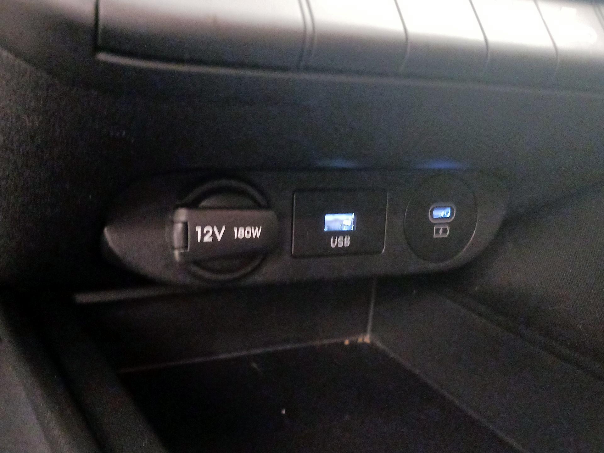 Thumbnail: 2024 Hyundai Elantra - 19