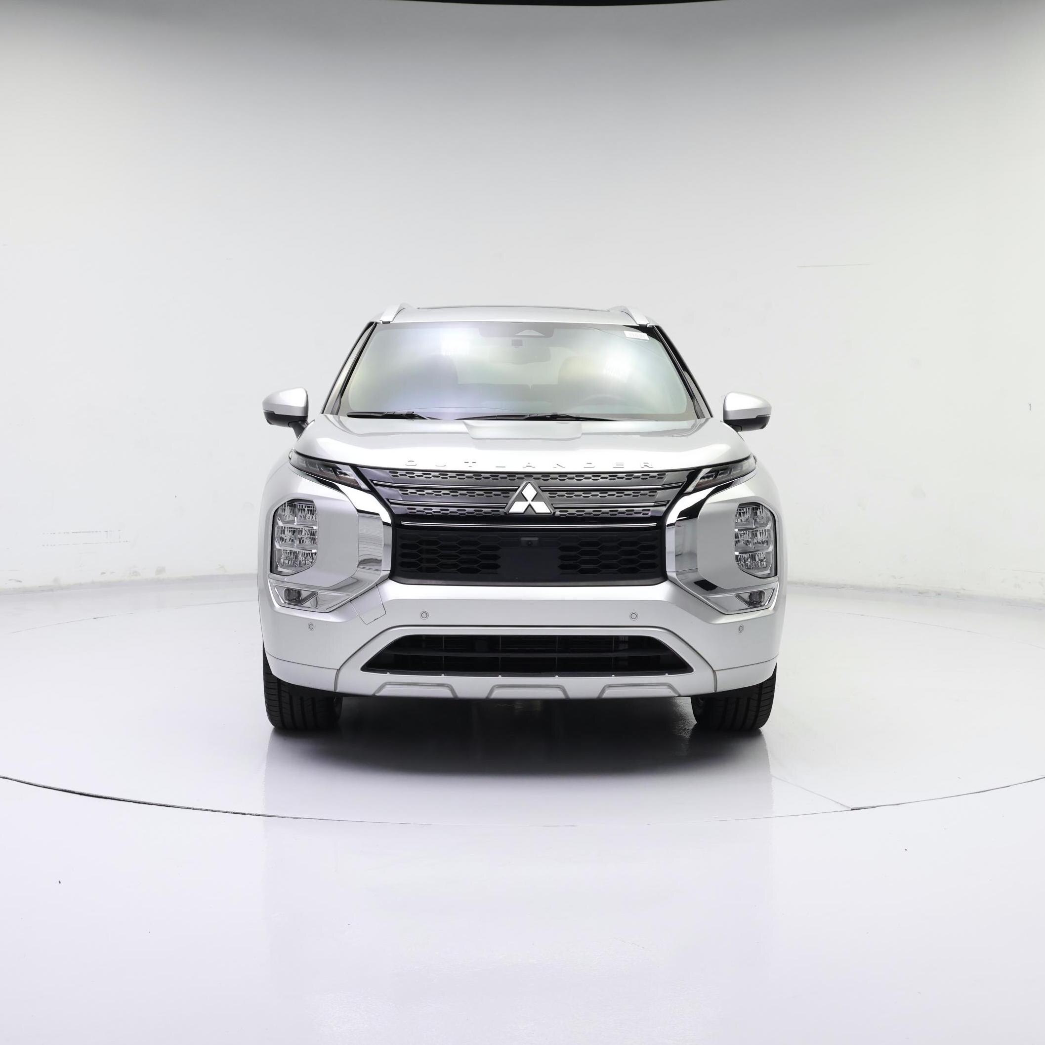 Thumbnail: 2022 Mitsubishi Outlander - 5