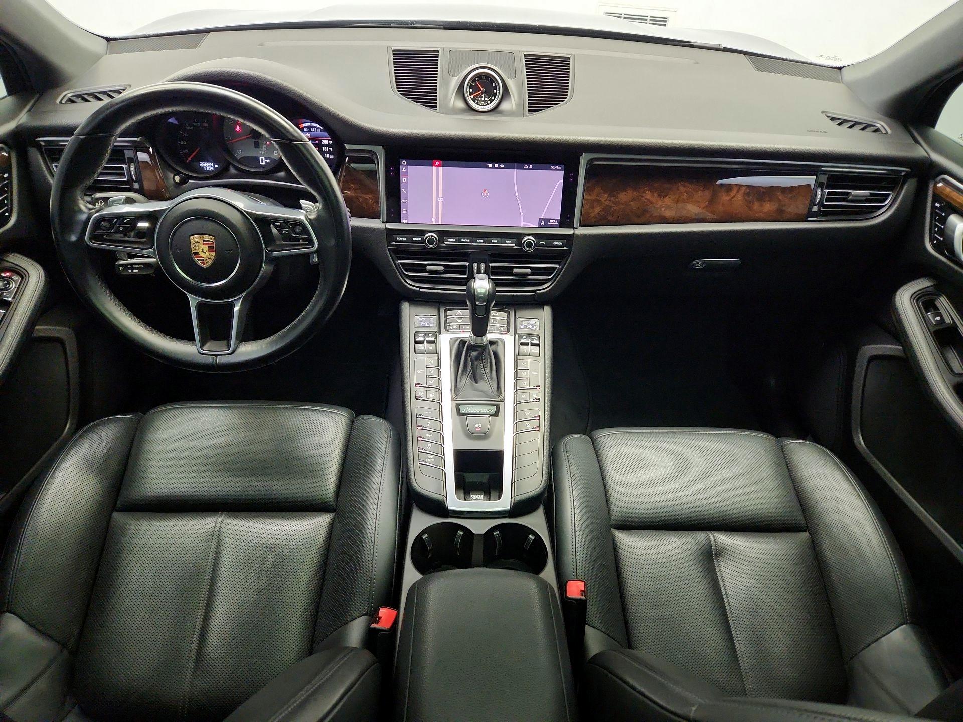 Thumbnail: 2020 Porsche Macan - 9