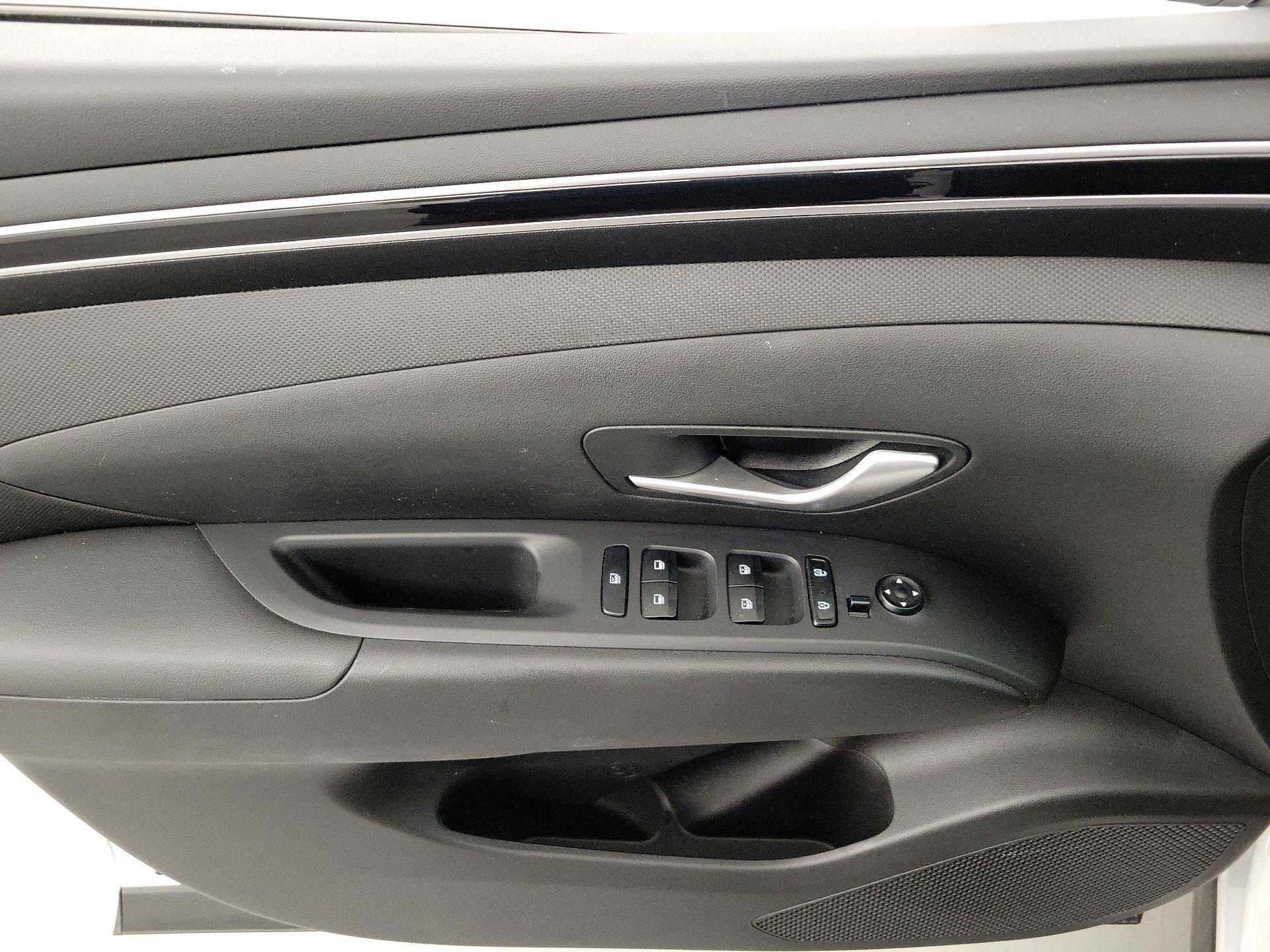 Thumbnail: 2023 Hyundai Tucson - 12
