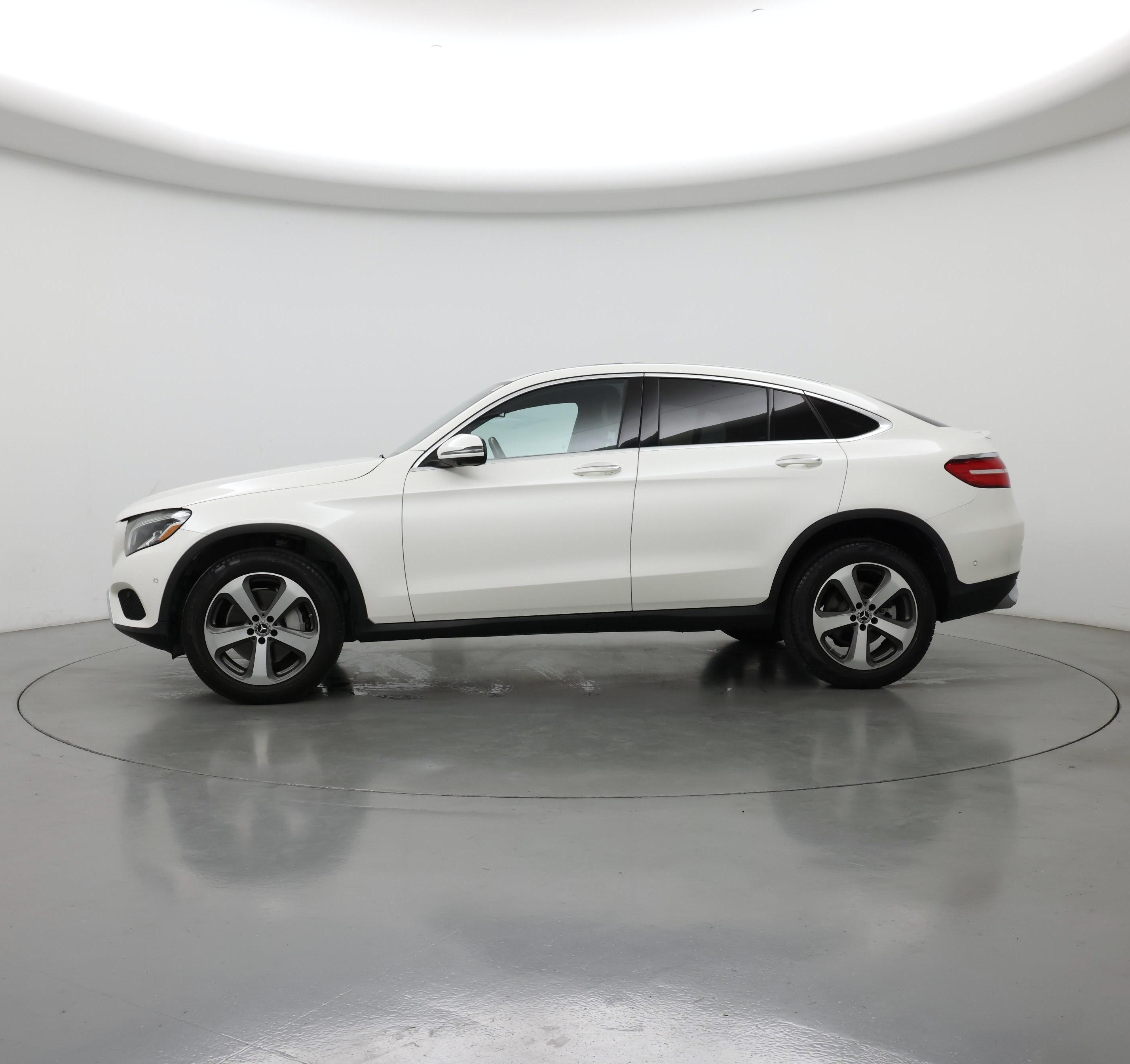 Thumbnail: 2019 Mercedes-Benz GLC - 3