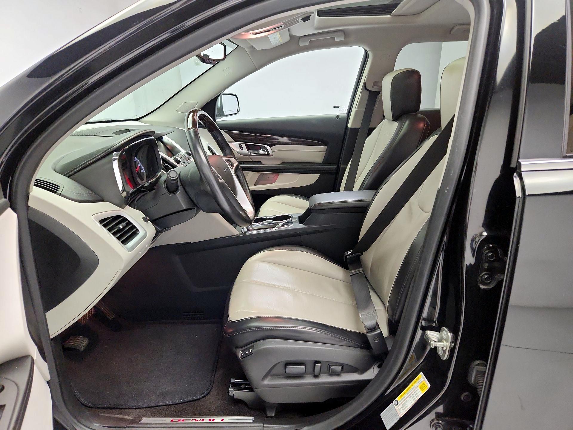 Thumbnail: 2016 GMC Terrain - 11