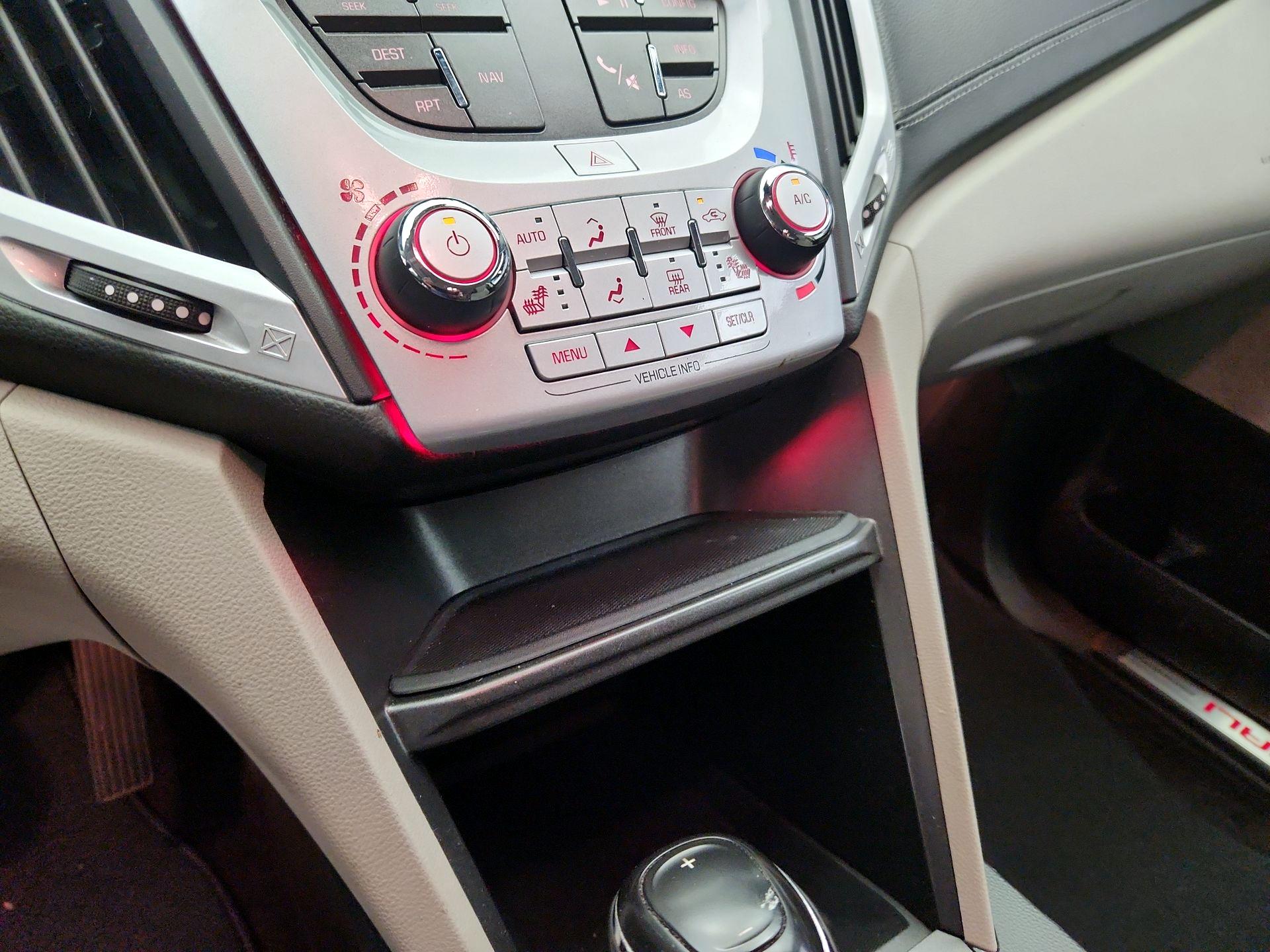 Thumbnail: 2016 GMC Terrain - 17