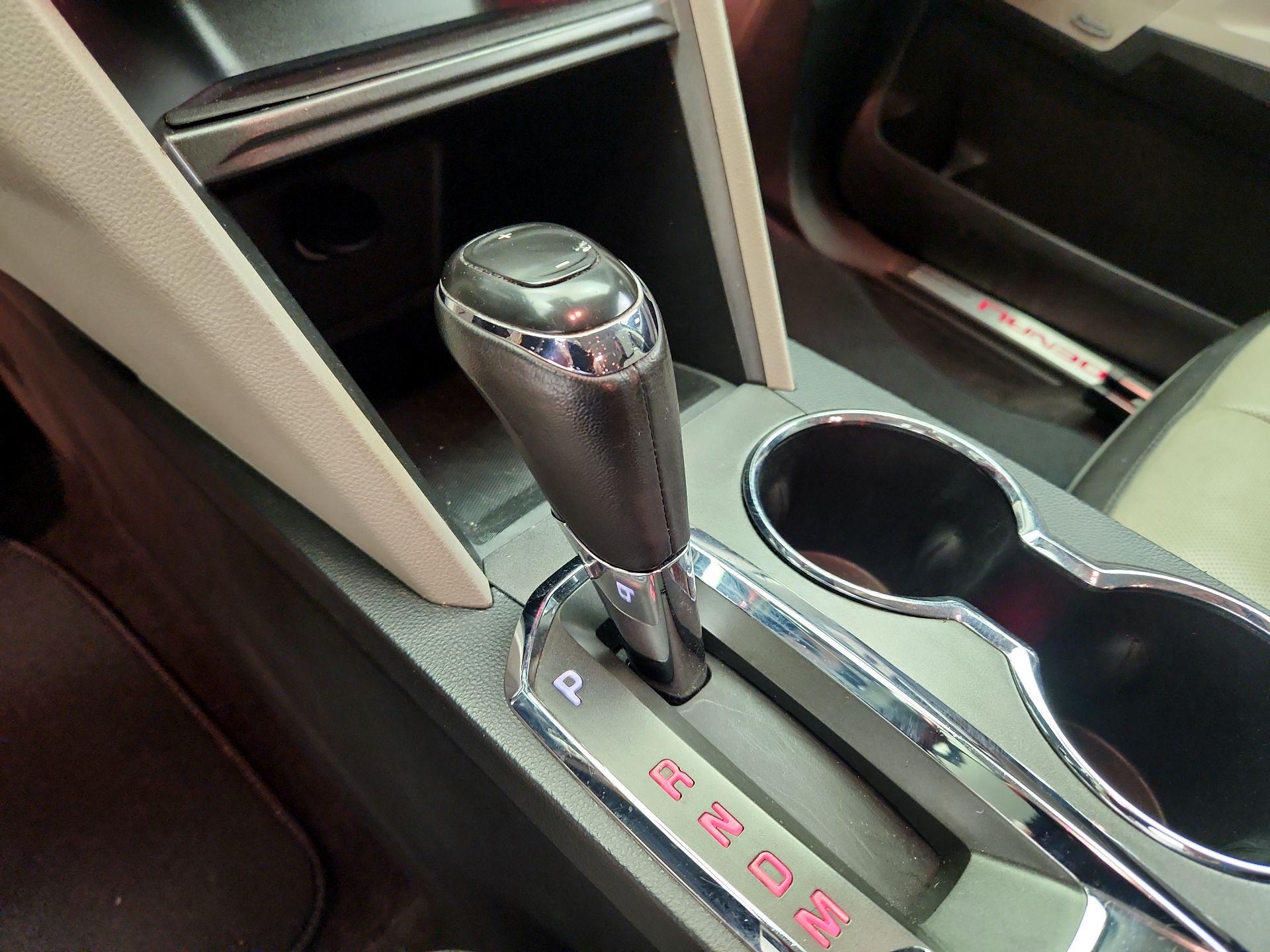 Thumbnail: 2016 GMC Terrain - 18