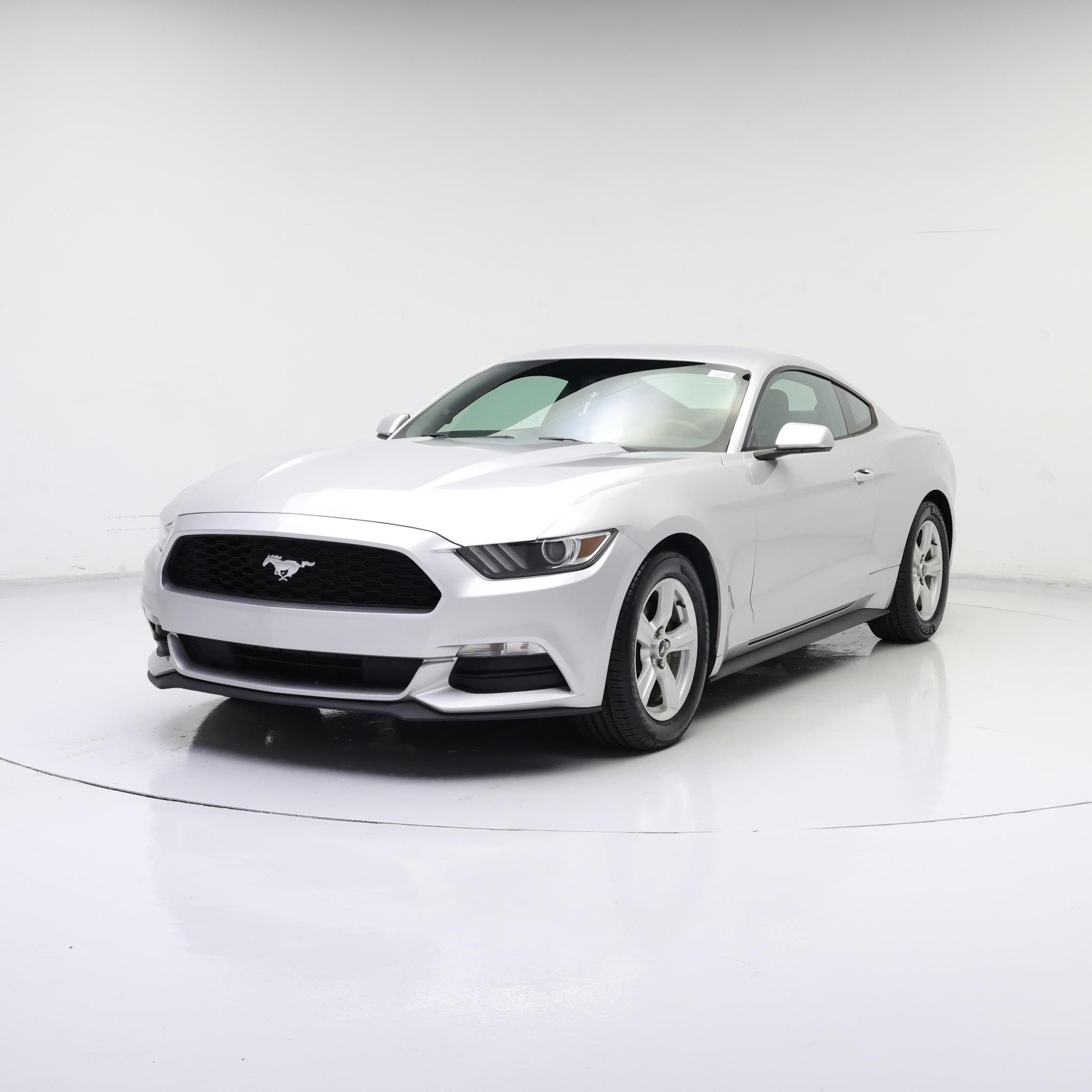 Thumbnail: 2017 Ford Mustang - 4