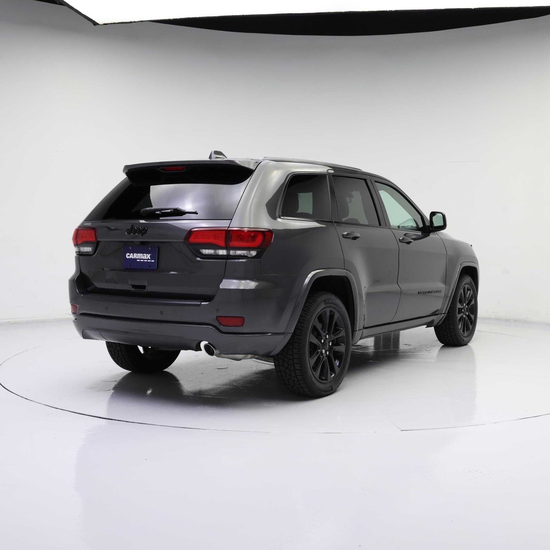 Thumbnail: 2021 Jeep Grand Cherokee - 8