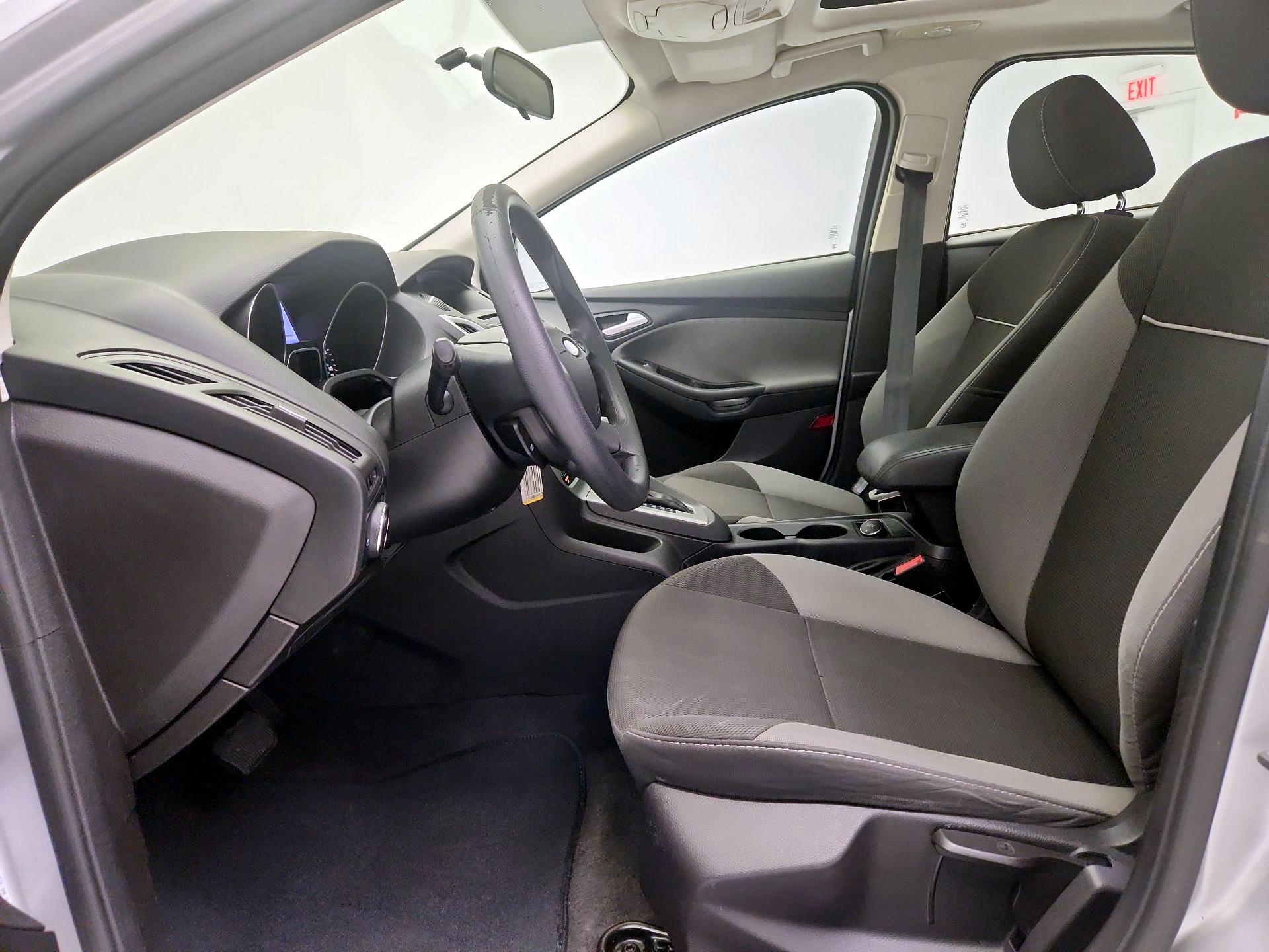 Thumbnail: 2014 Ford Focus - 11