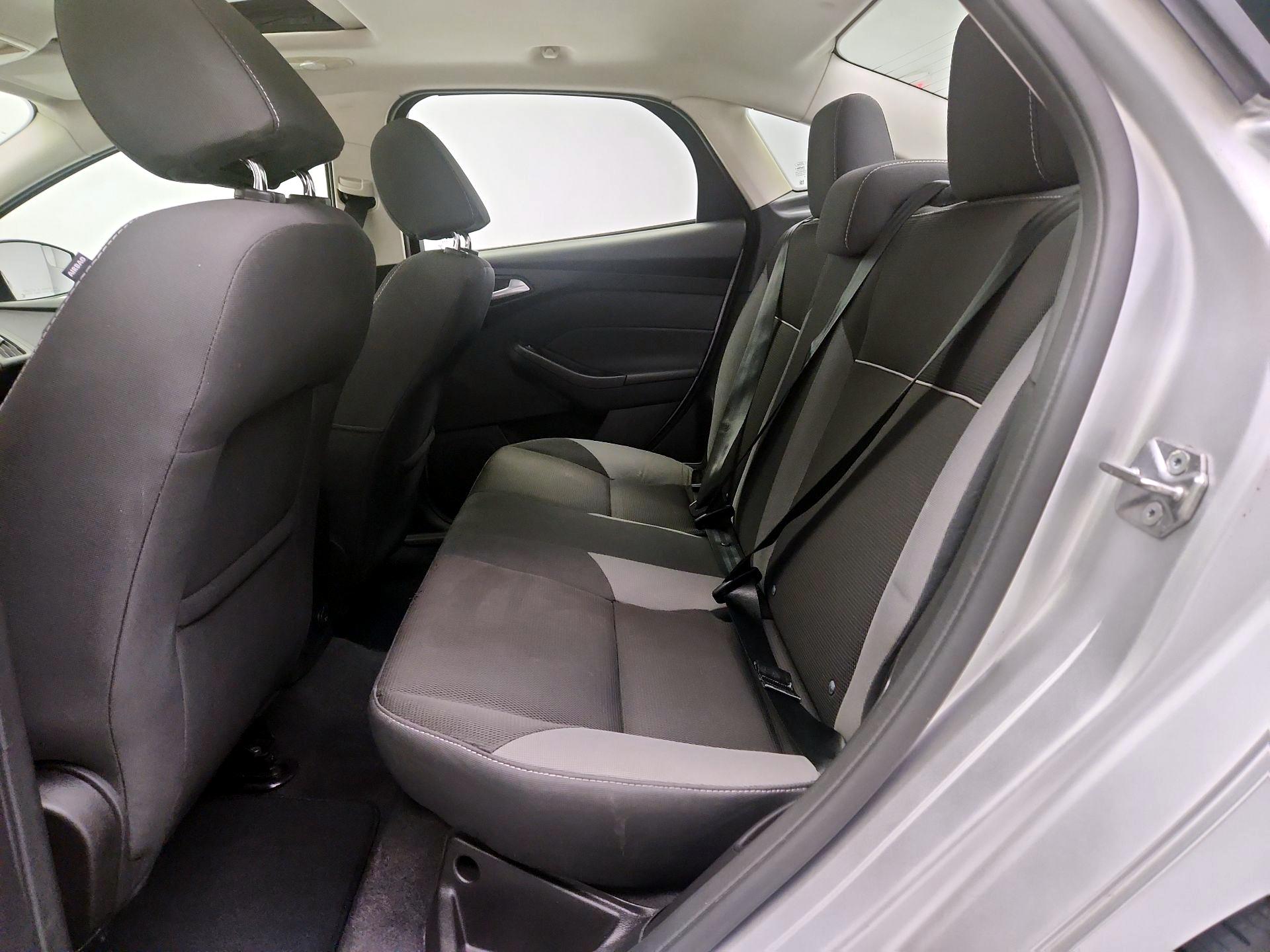 Thumbnail: 2014 Ford Focus - 19