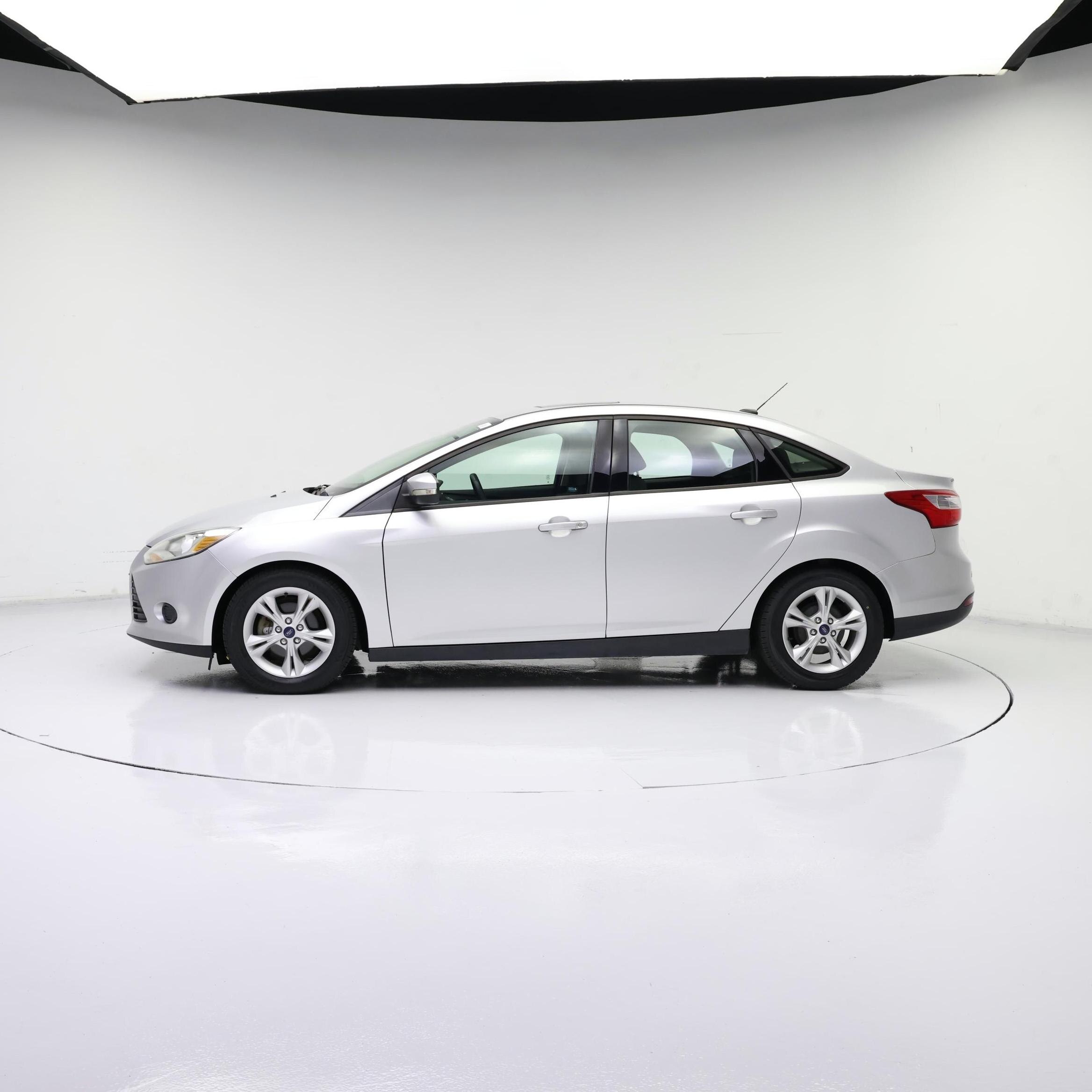 Thumbnail: 2014 Ford Focus - 3