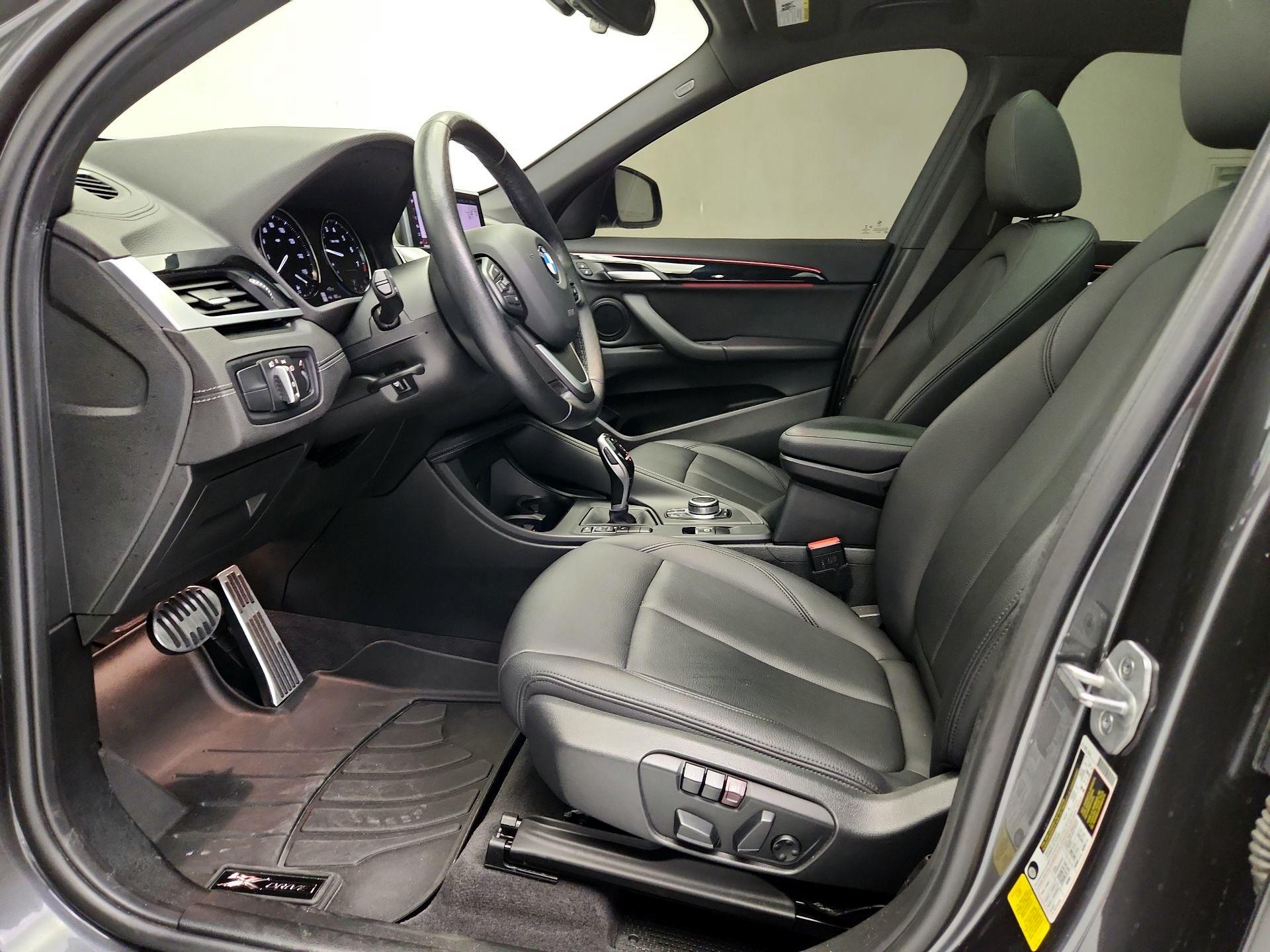 Thumbnail: 2021 BMW X1 - 11