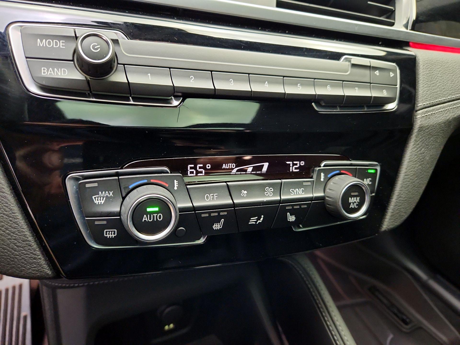 Thumbnail: 2021 BMW X1 - 17