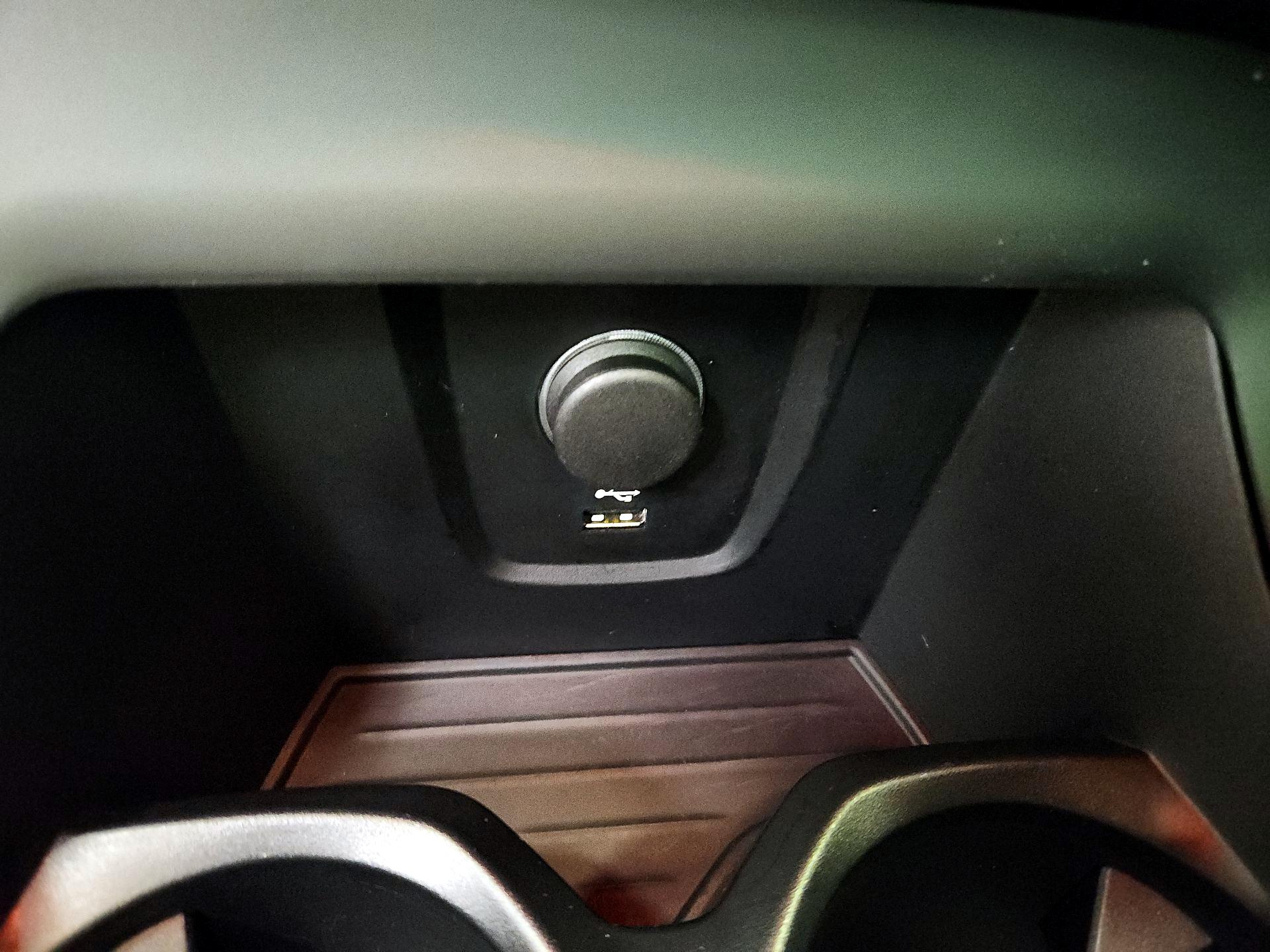 Thumbnail: 2021 BMW X1 - 19