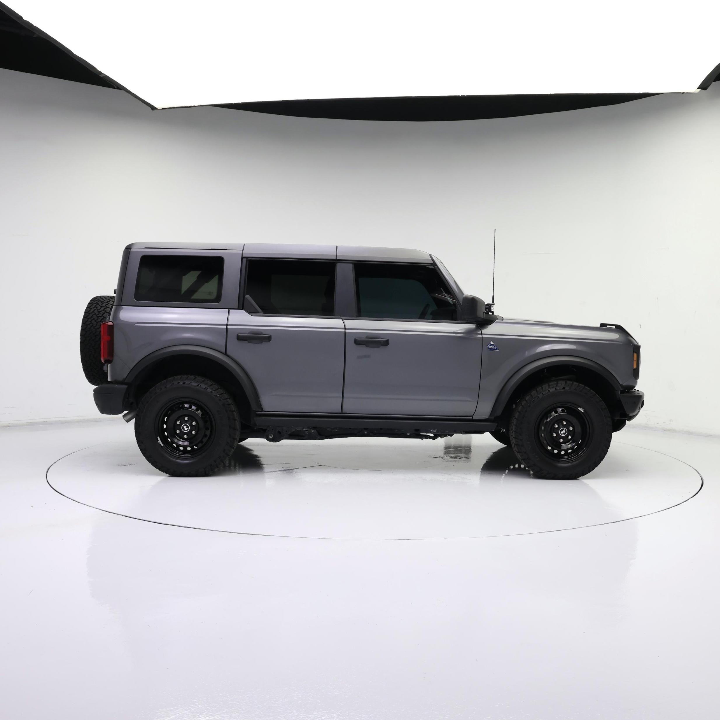 Thumbnail: 2022 Ford Bronco - 7