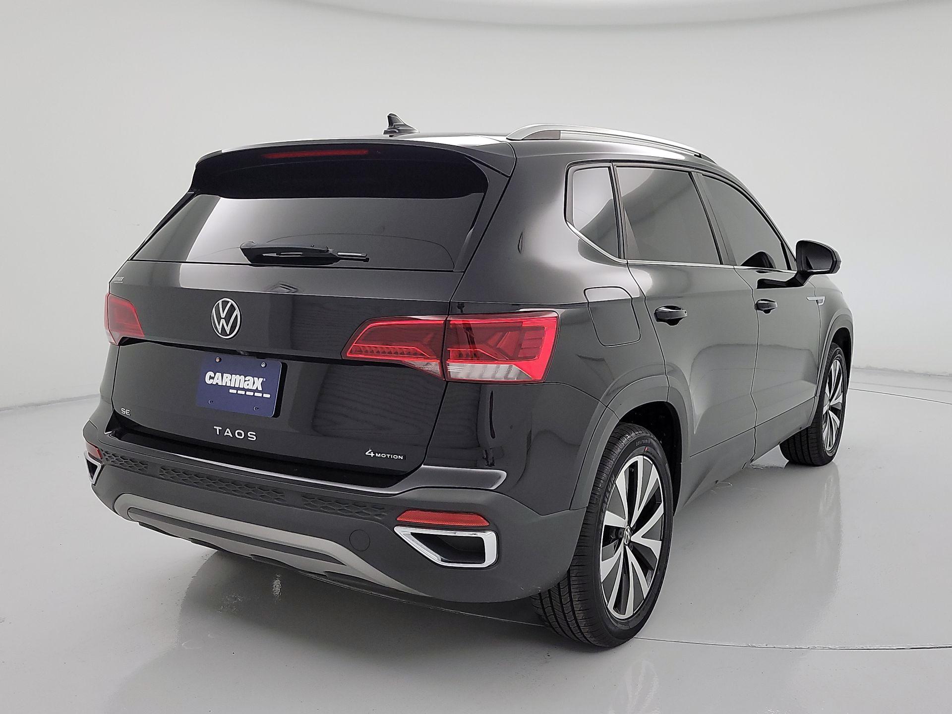 Thumbnail: 2023 Volkswagen Taos - 5