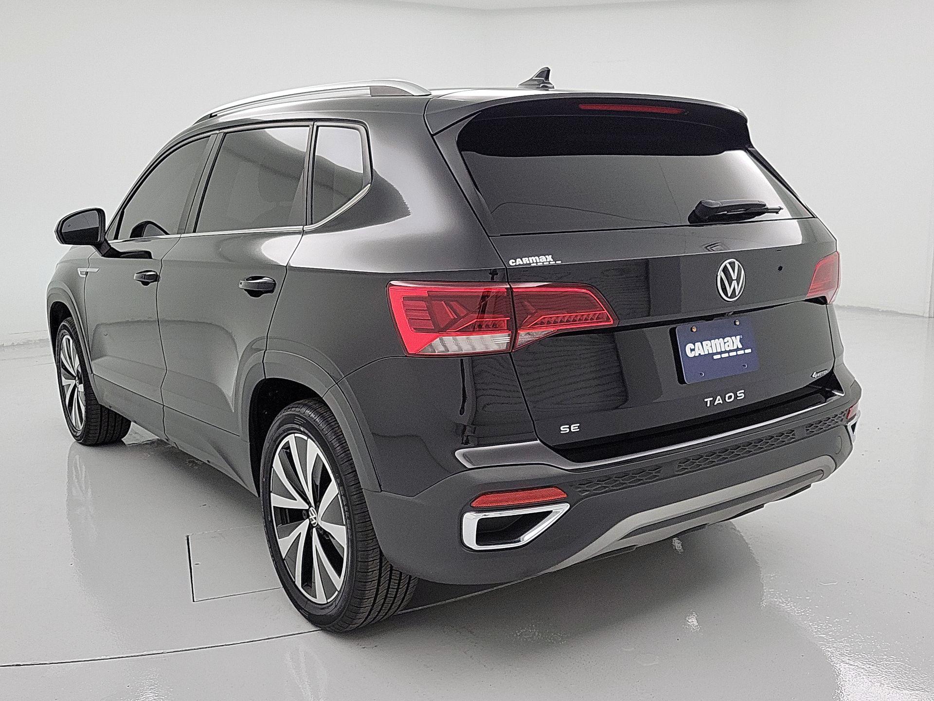 Thumbnail: 2023 Volkswagen Taos - 7