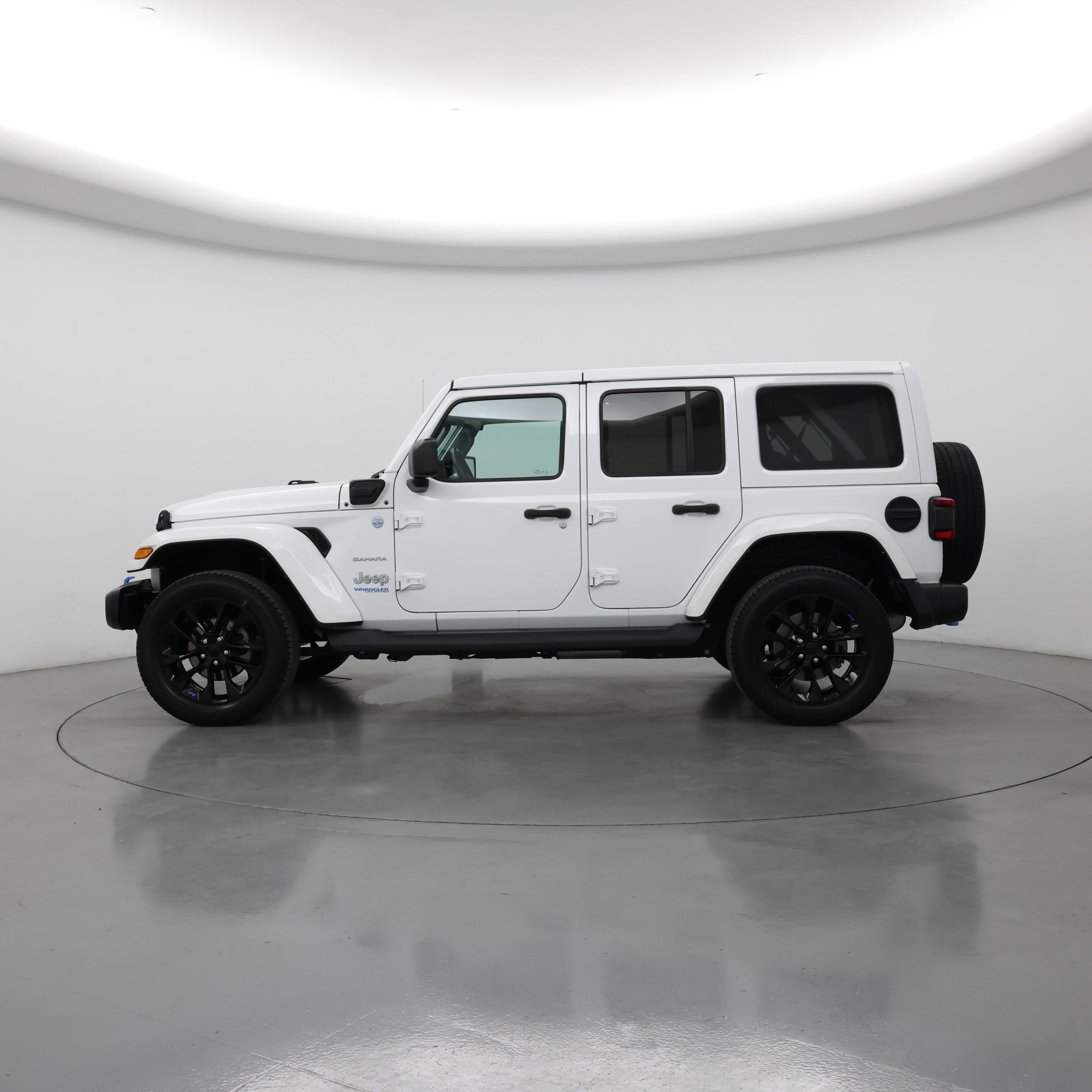 Thumbnail: 2022 Jeep Wrangler - 3