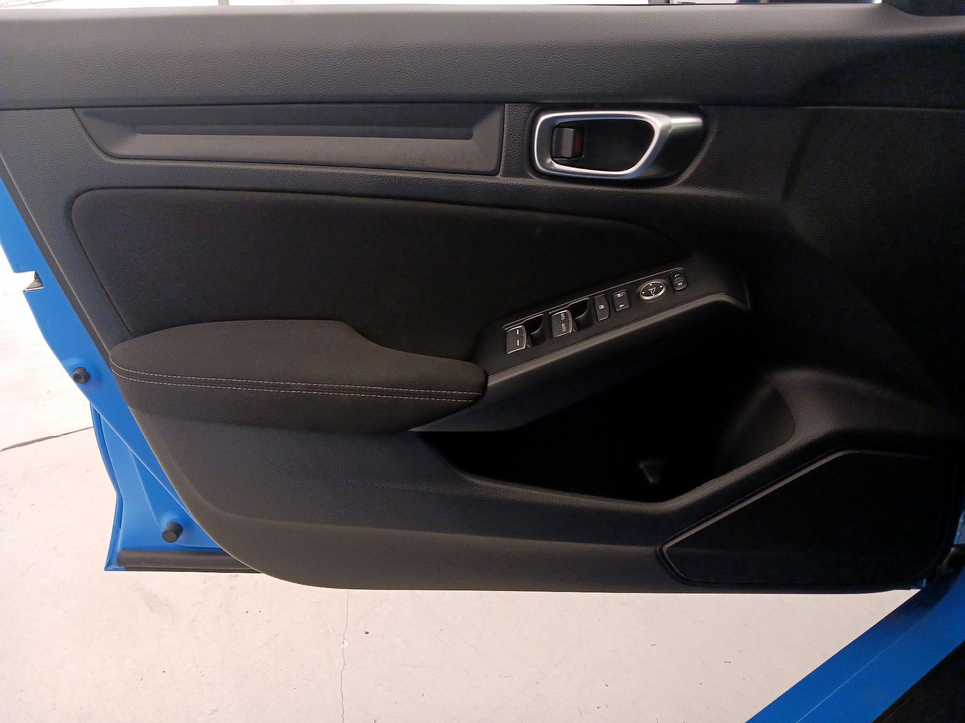 Thumbnail: 2024 Honda Civic - 12