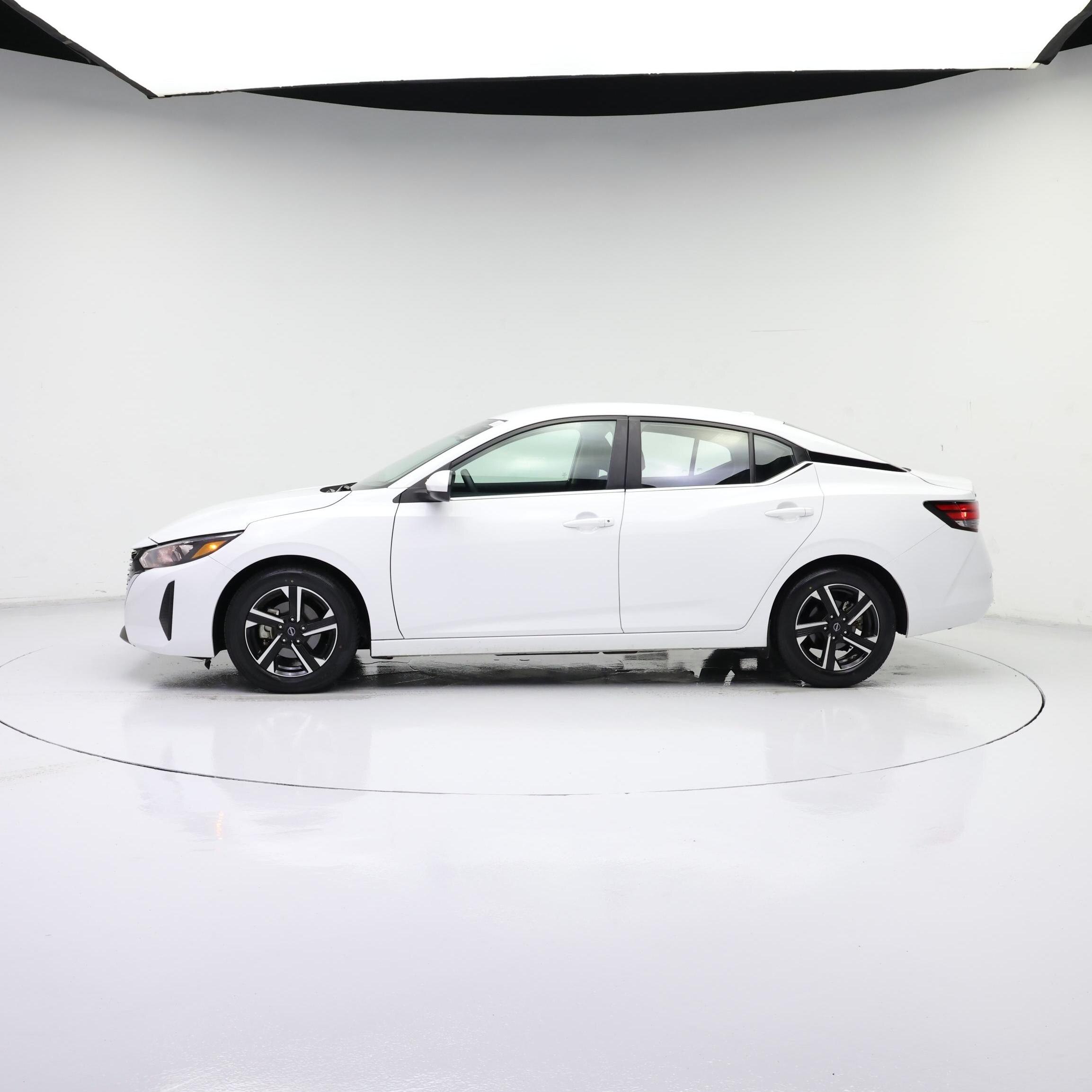 Thumbnail: 2024 Nissan Sentra - 3