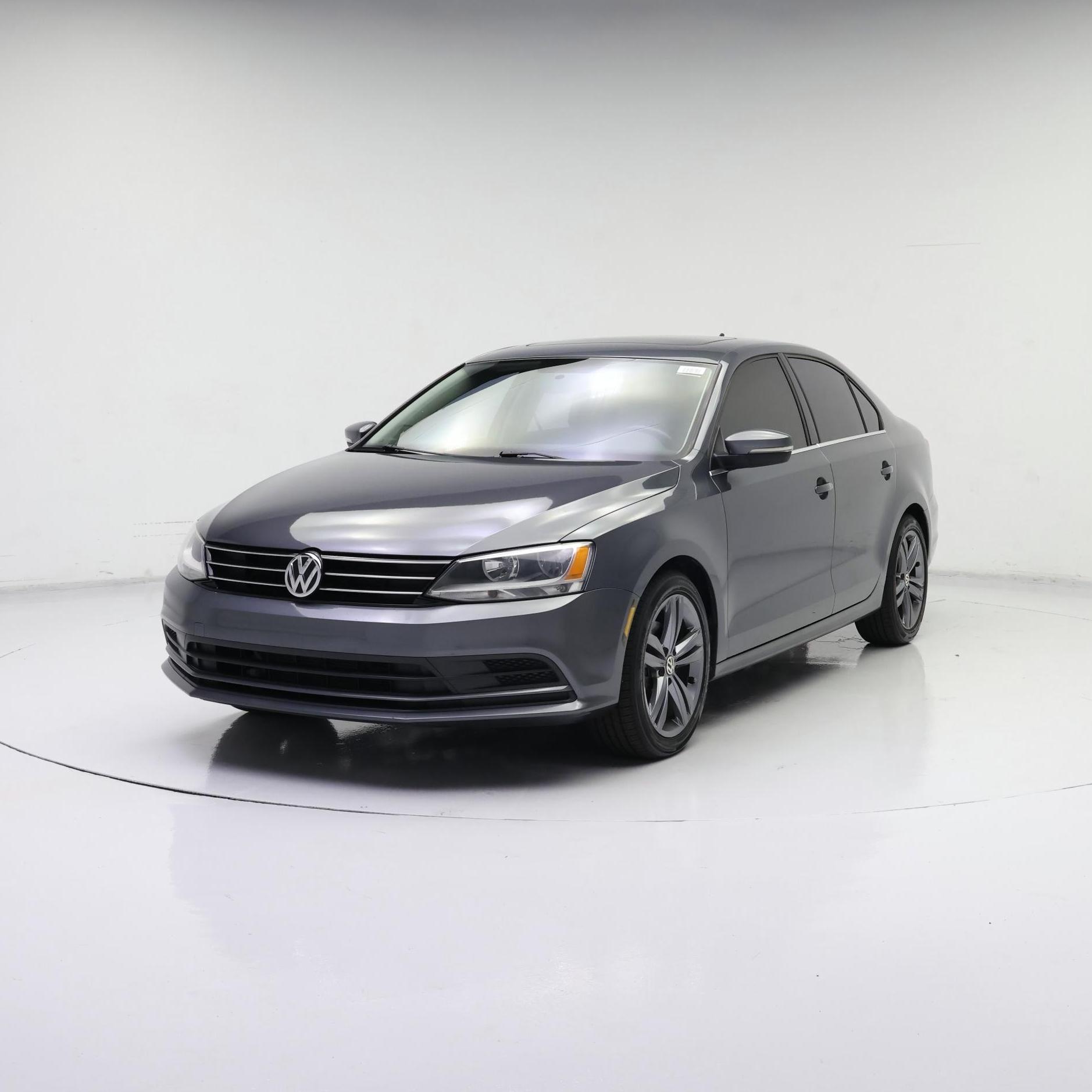 Thumbnail: 2016 Volkswagen Jetta - 4
