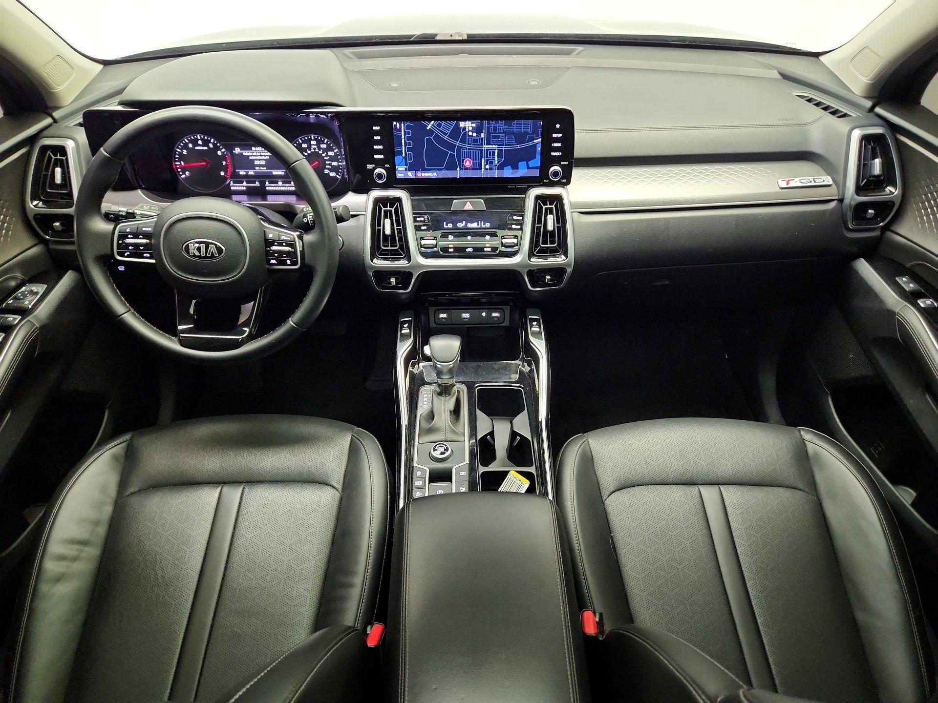 Thumbnail: 2021 Kia Sorento - 9