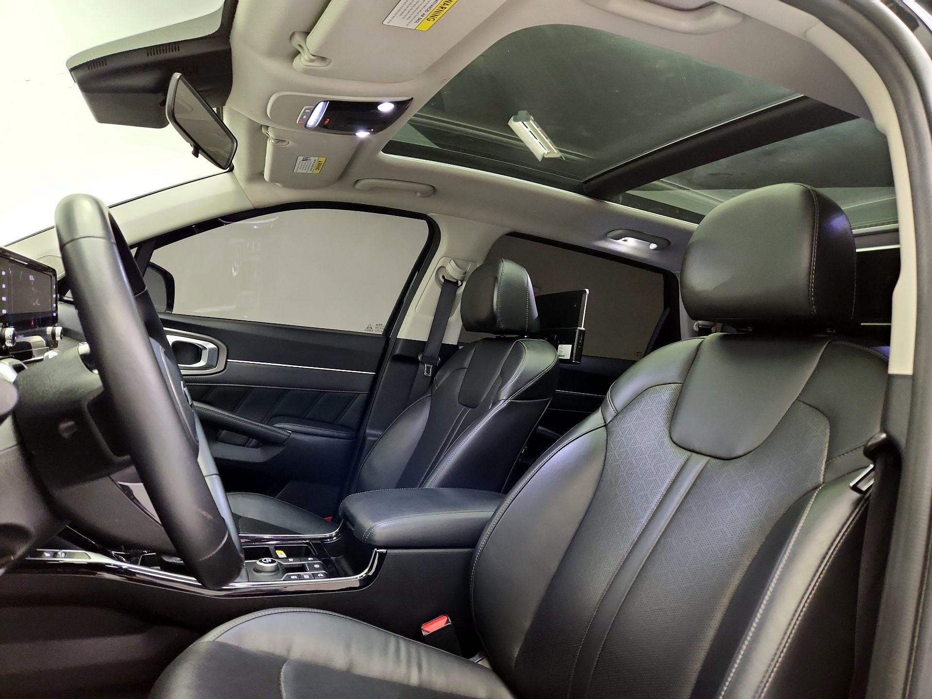 Thumbnail: 2021 Kia Sorento - 20