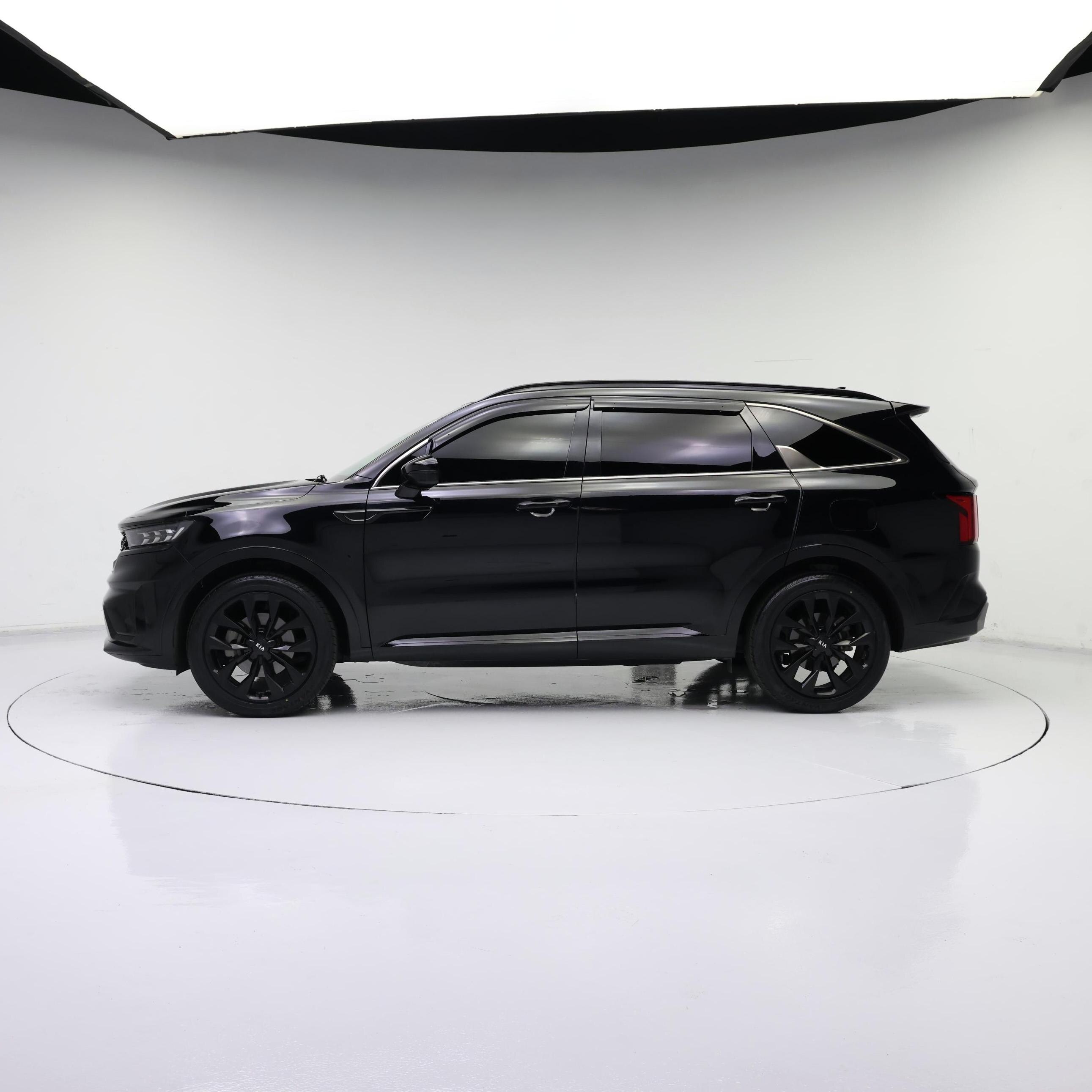 Thumbnail: 2021 Kia Sorento - 3