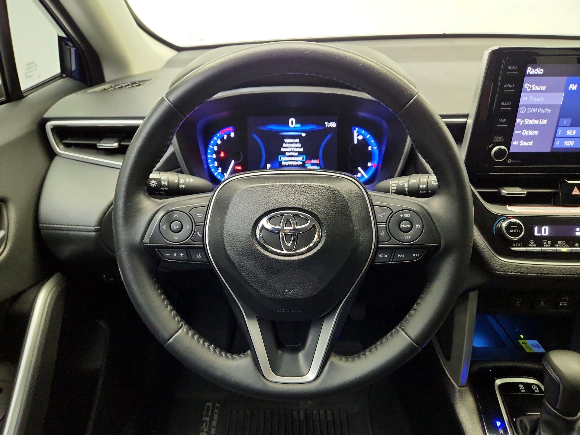 Thumbnail: 2022 Toyota Corolla Cross - 10