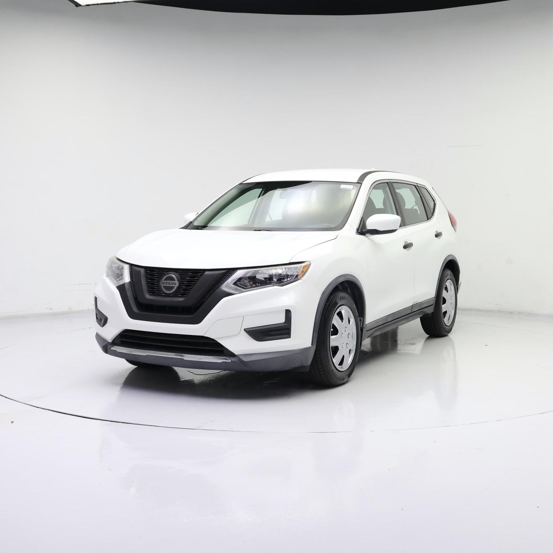 Thumbnail: 2018 Nissan Rogue - 4