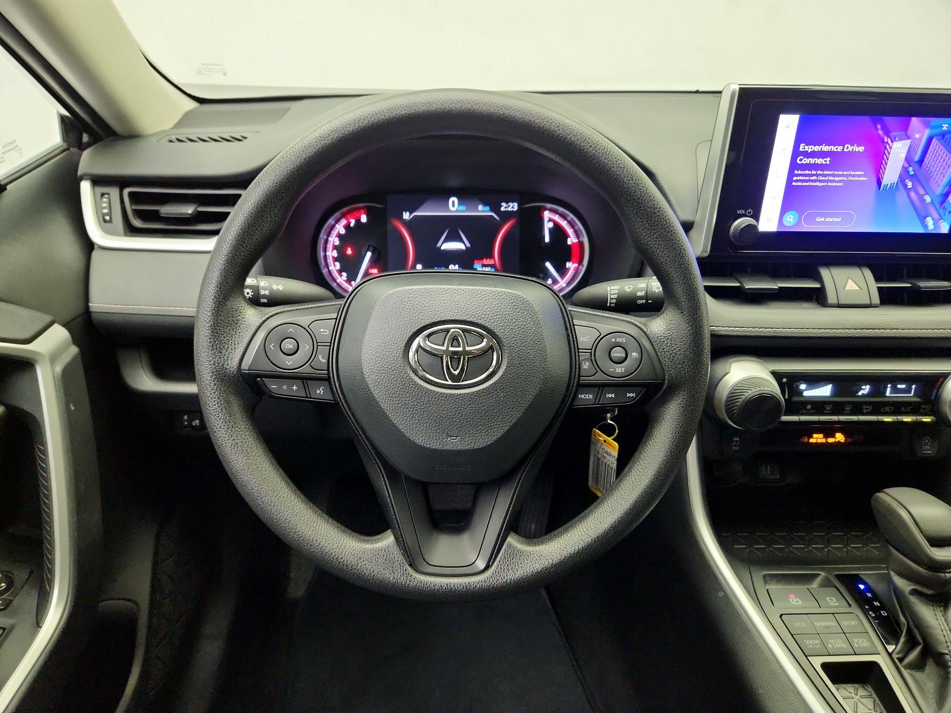 Thumbnail: 2024 Toyota RAV4 - 10