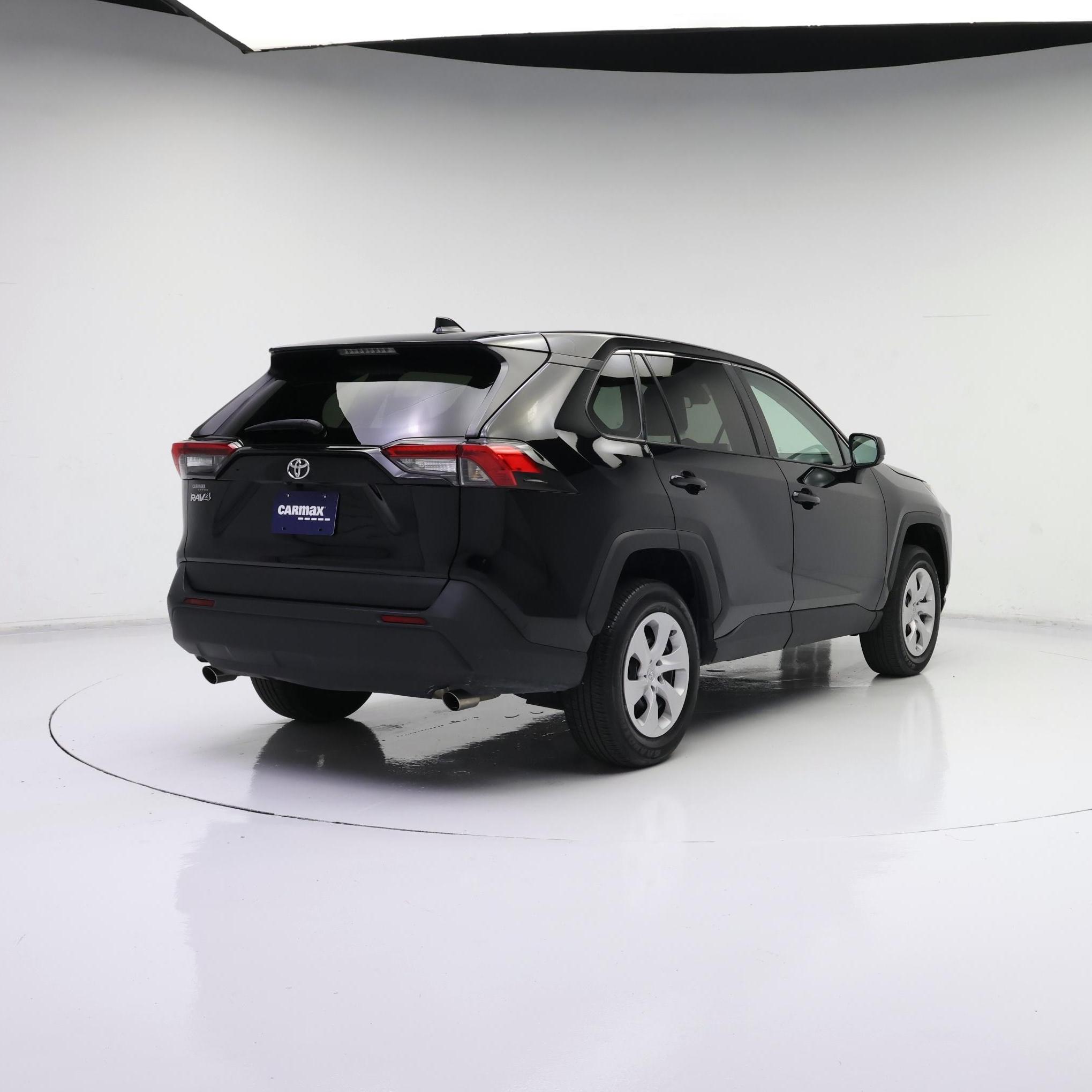 Thumbnail: 2024 Toyota RAV4 - 8