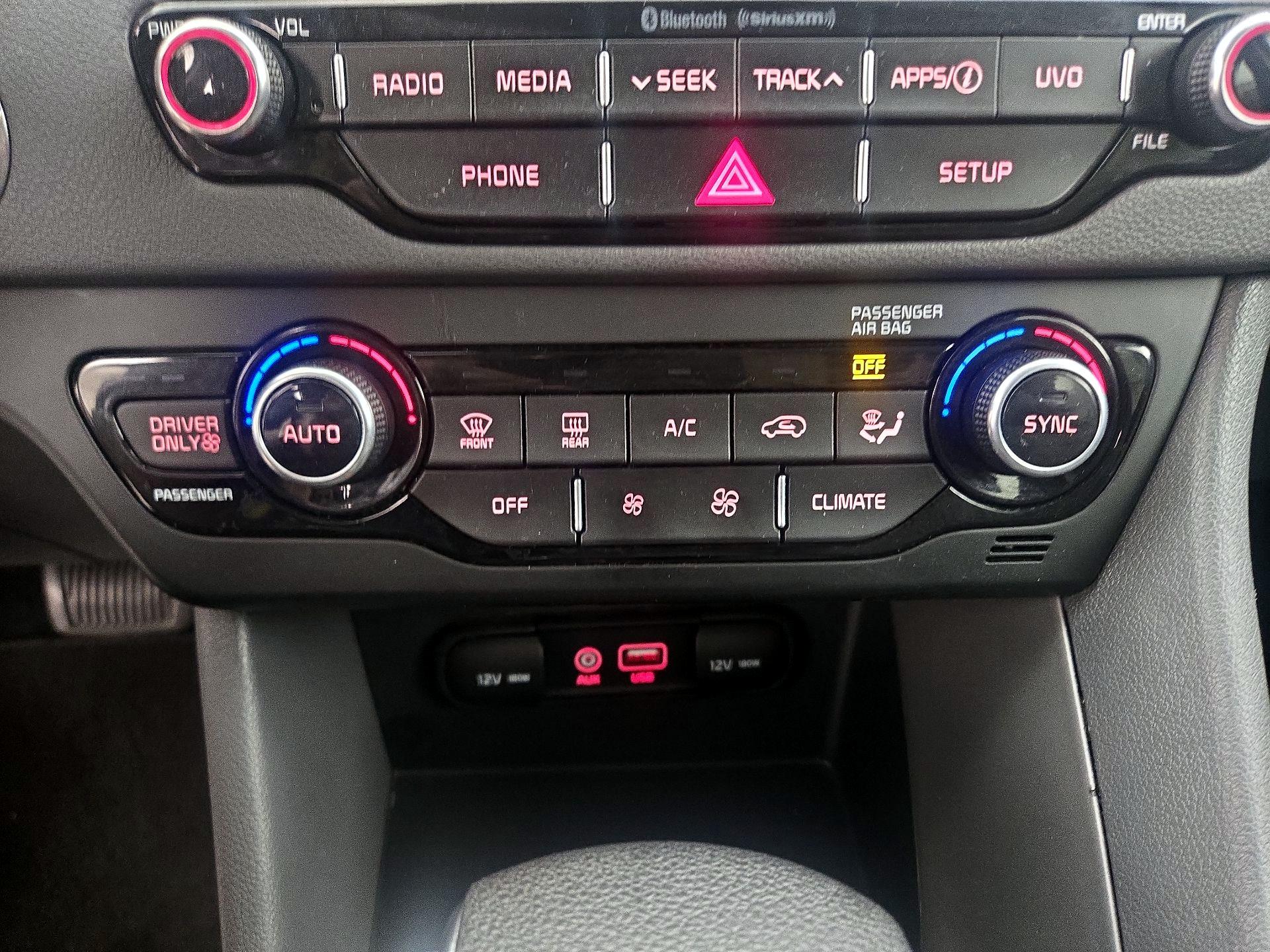 Thumbnail: 2019 Kia Niro - 16