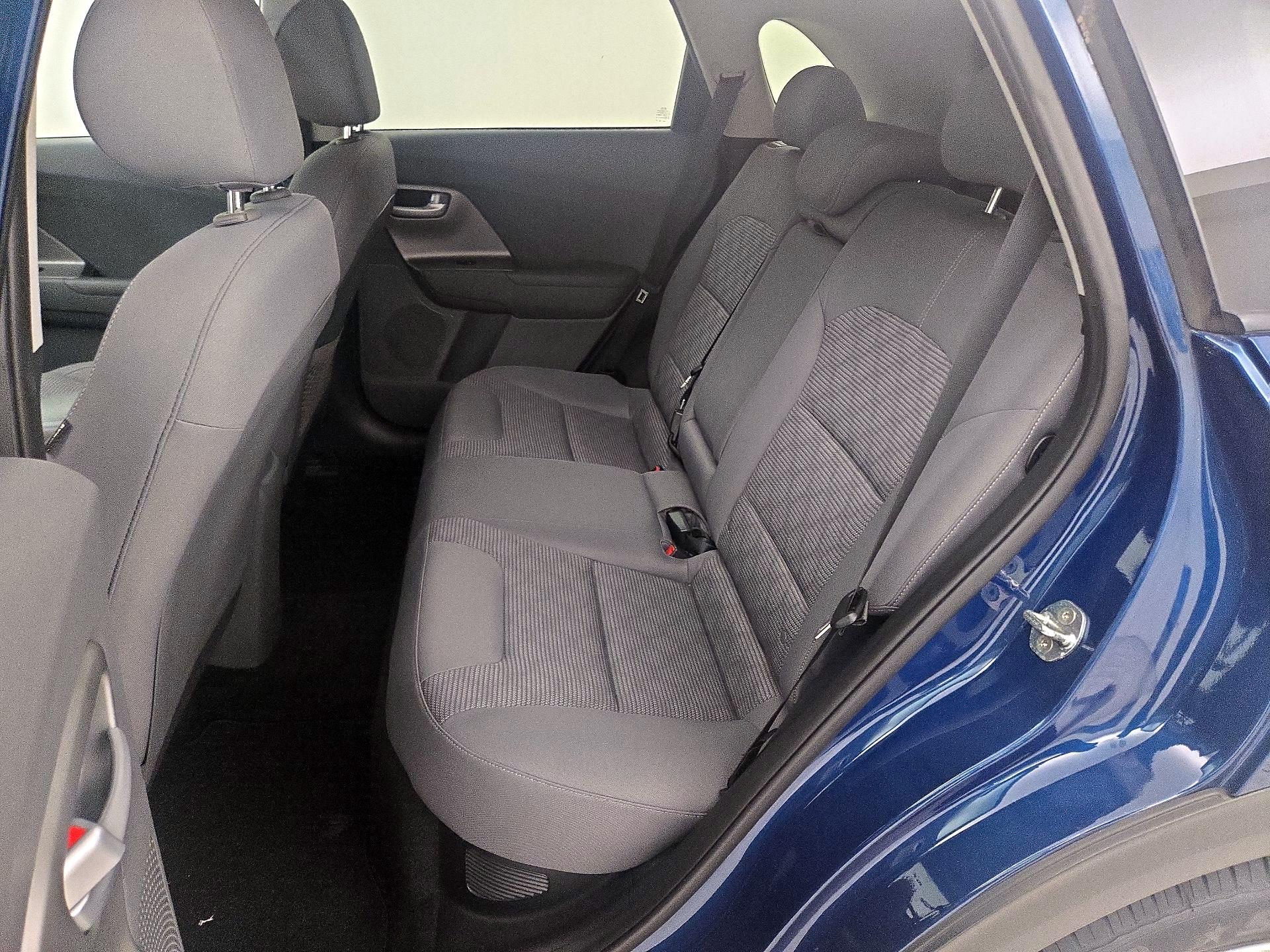 Thumbnail: 2019 Kia Niro - 19