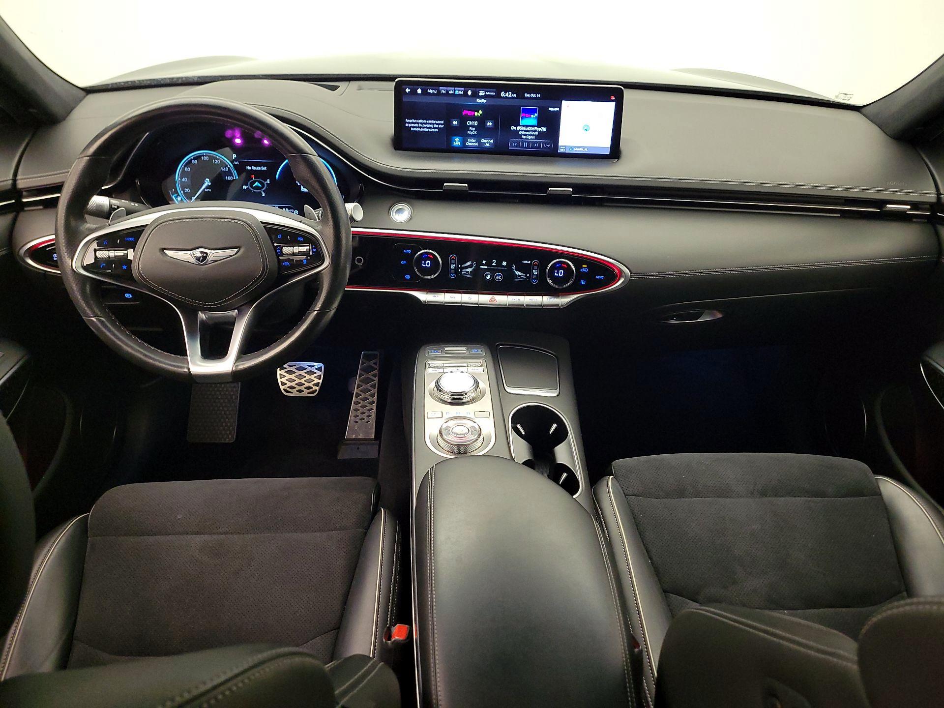 Thumbnail: 2022 Genesis GV70 - 9