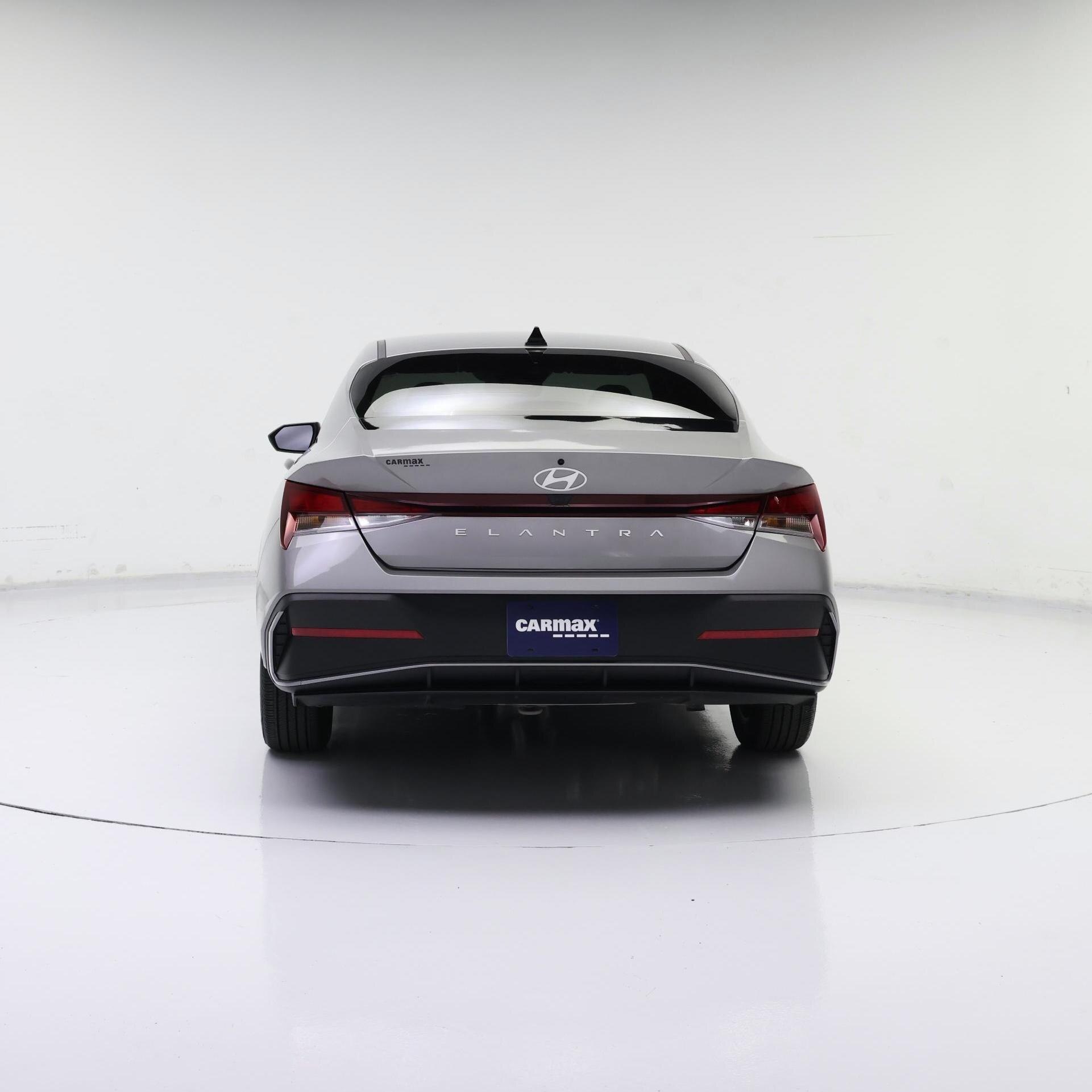 Thumbnail: 2024 Hyundai Elantra - 6