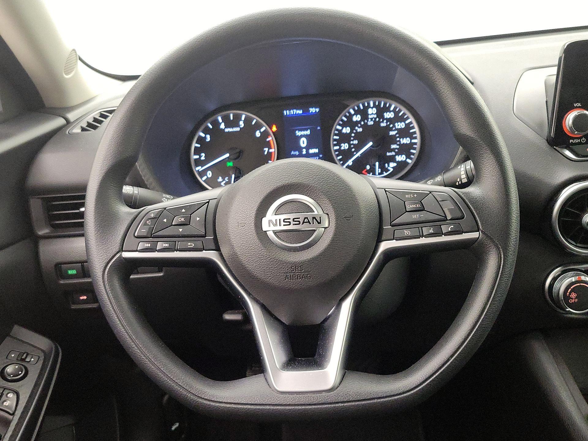 Thumbnail: 2023 Nissan Sentra - 10