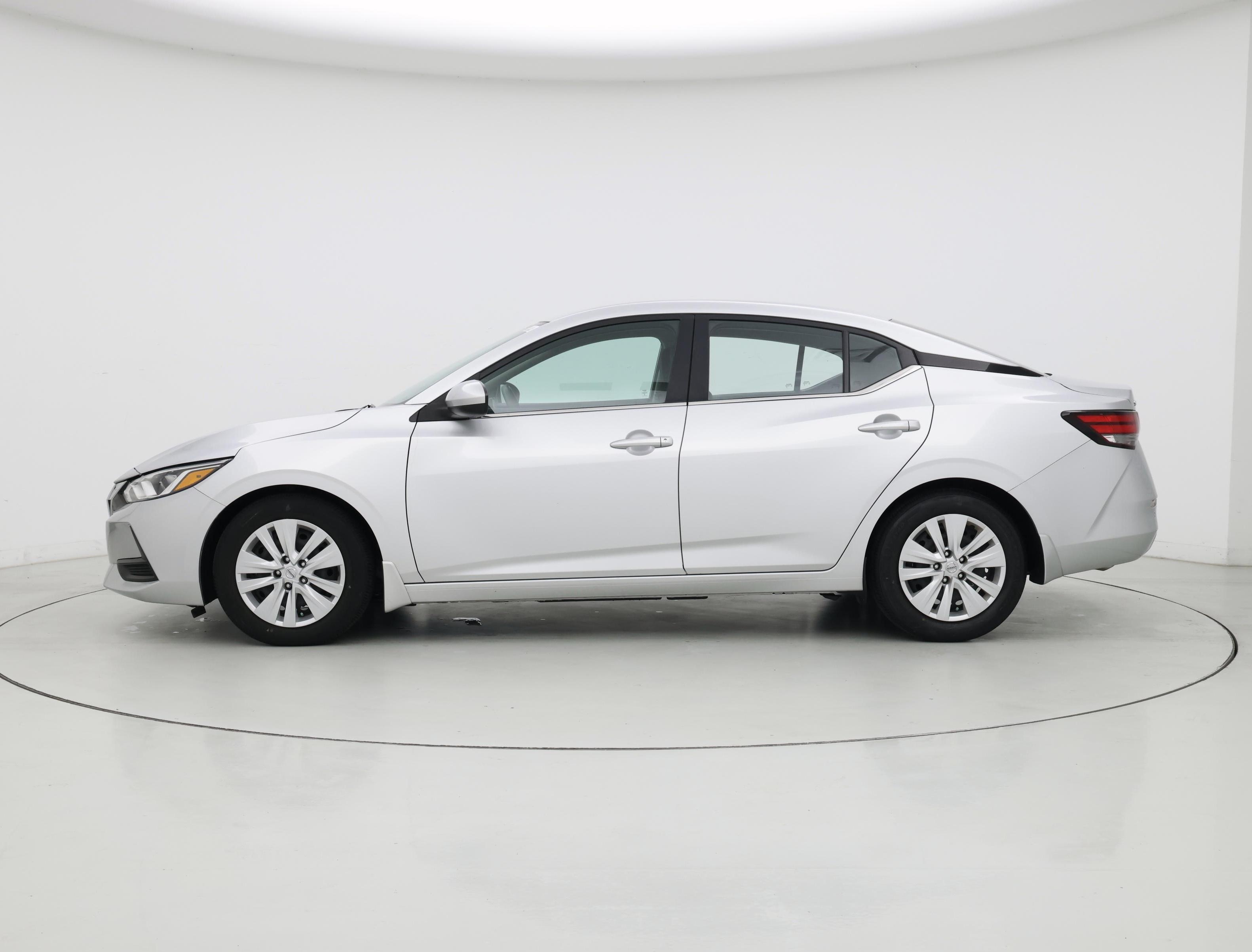 Thumbnail: 2023 Nissan Sentra - 3