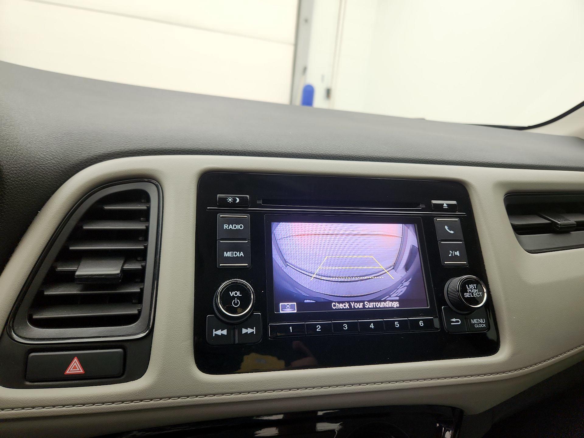 Thumbnail: 2022 Honda HR-V - 14