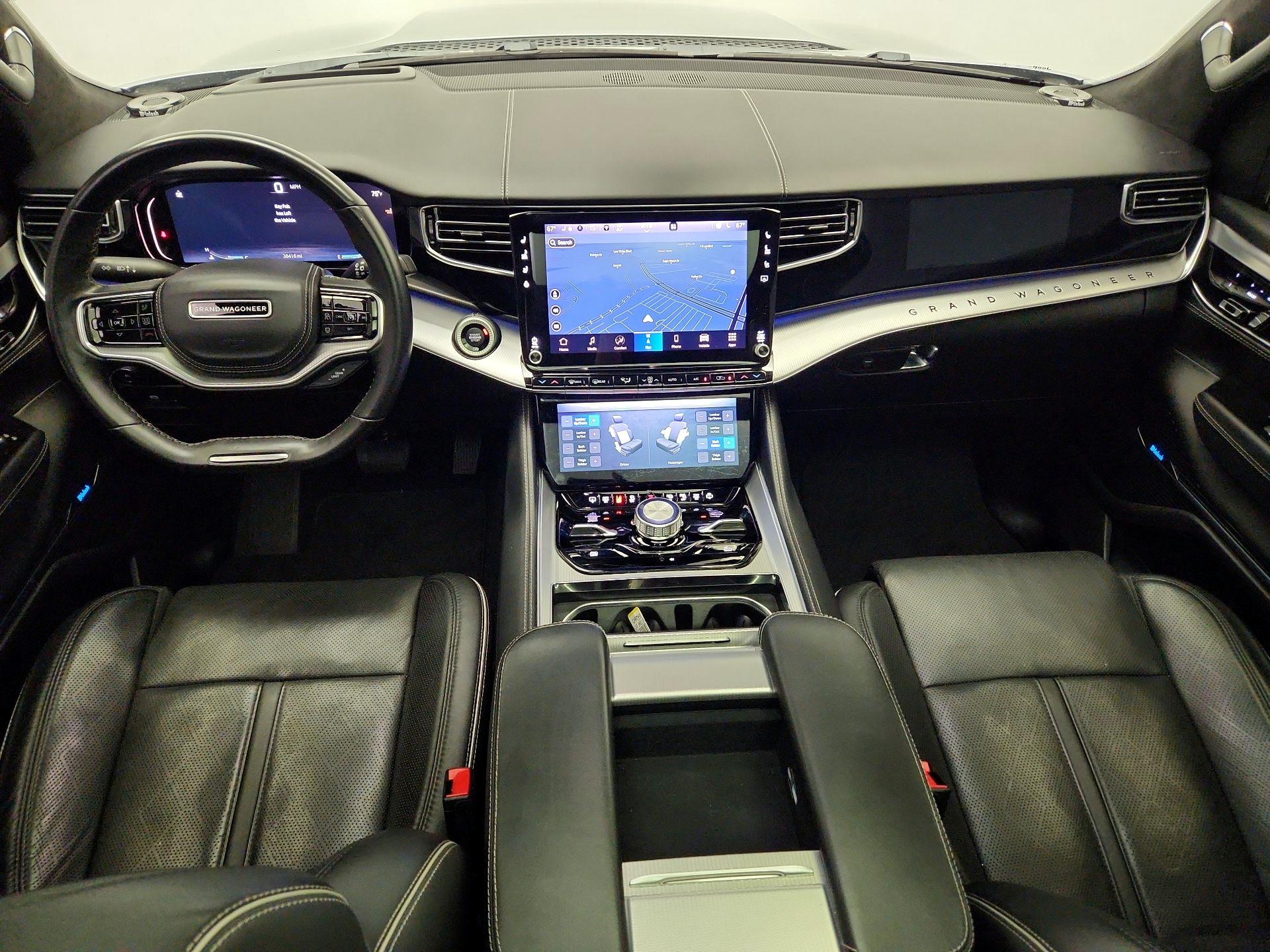Thumbnail: 2022 Jeep Grand Wagoneer - 9