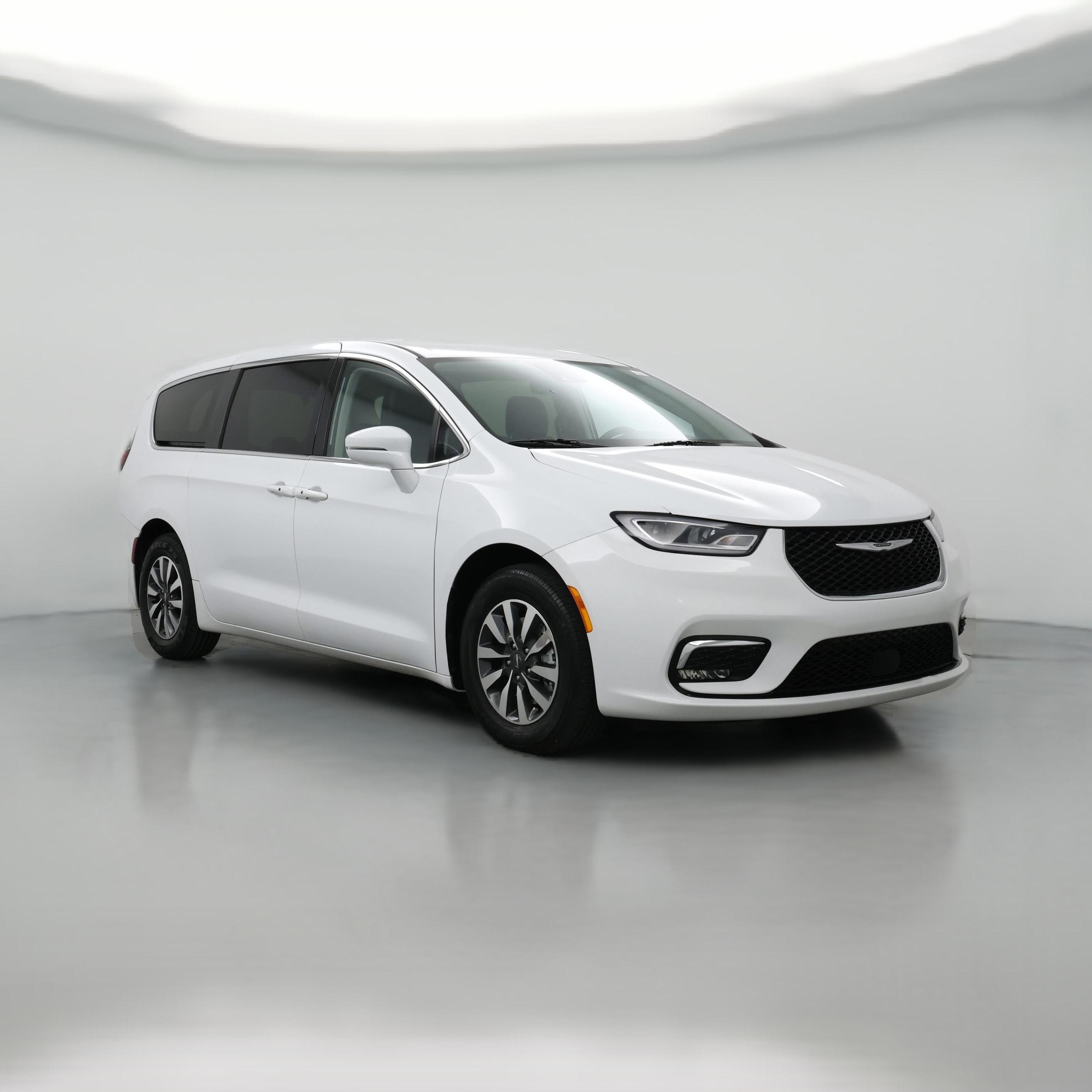 Thumbnail: 2022 Chrysler Pacifica - 1