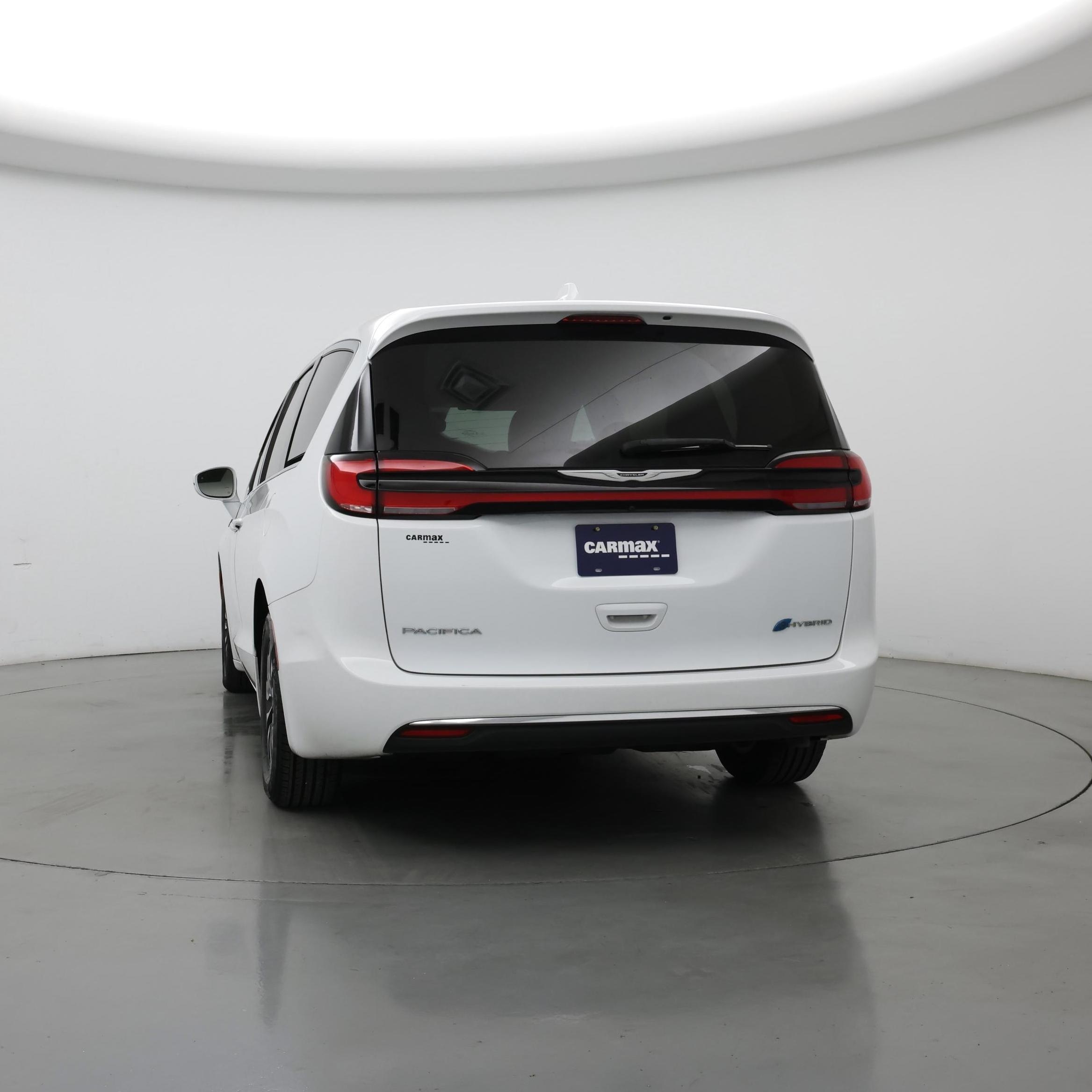 Thumbnail: 2022 Chrysler Pacifica - 6