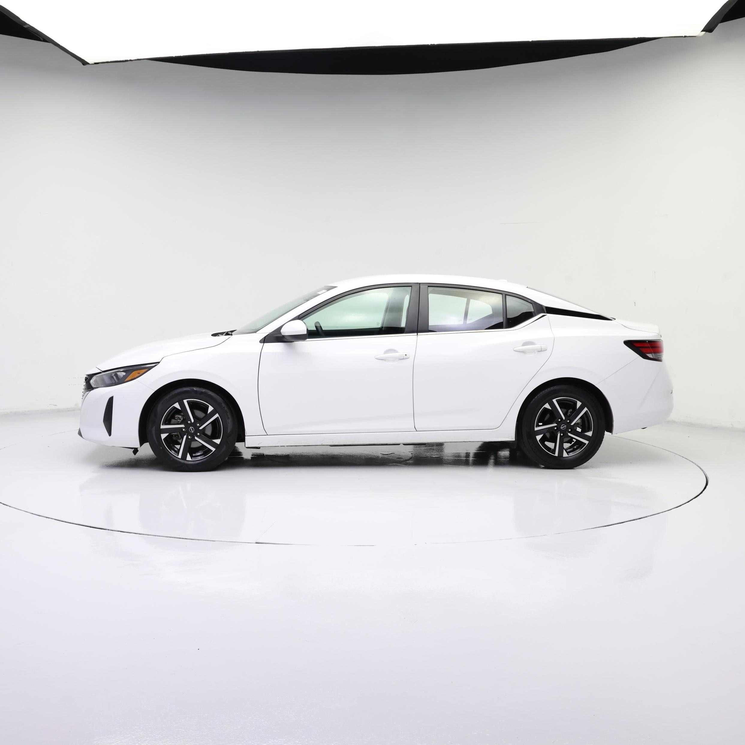 Thumbnail: 2024 Nissan Sentra - 3