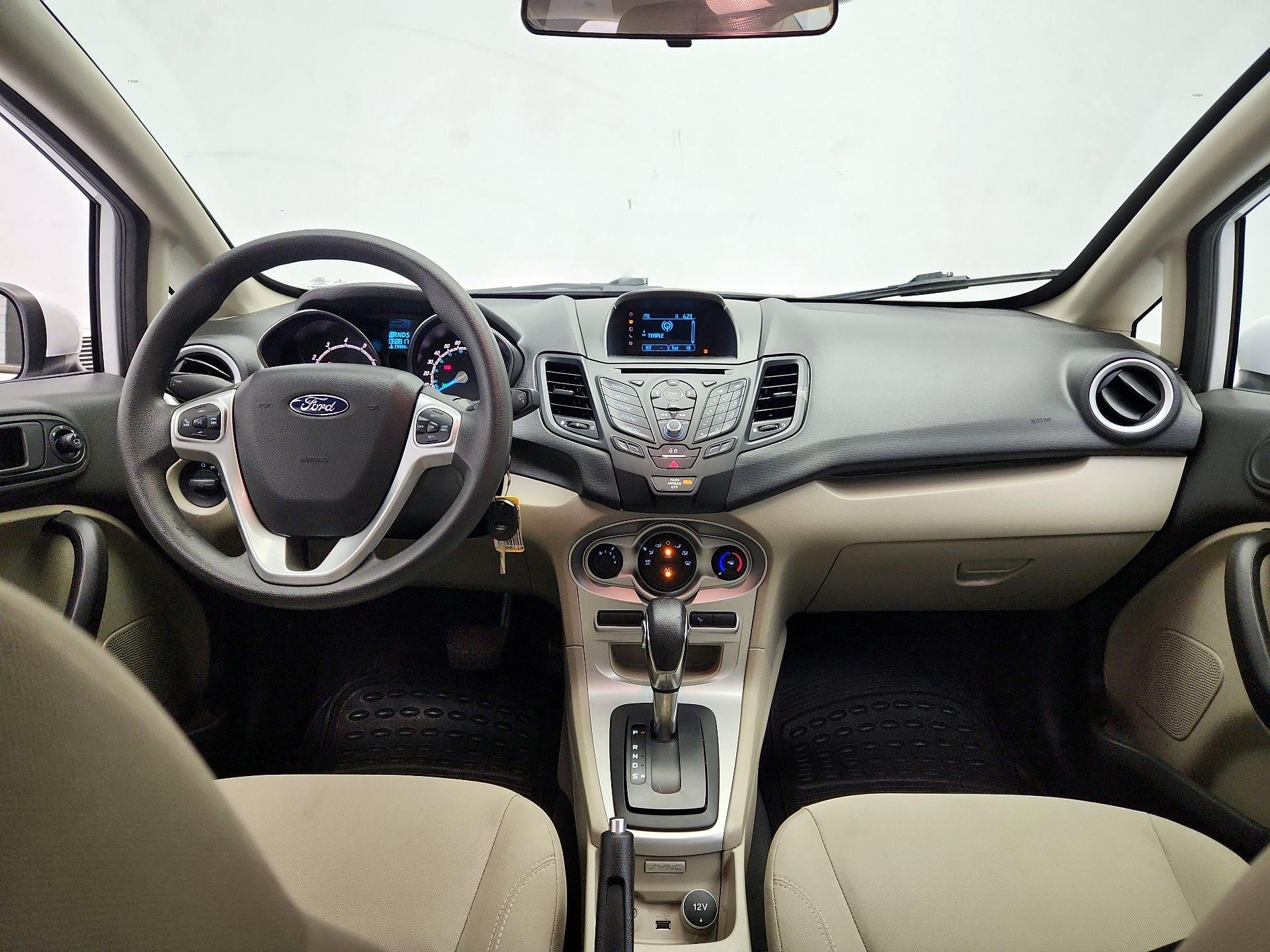 Thumbnail: 2017 Ford Fiesta - 9