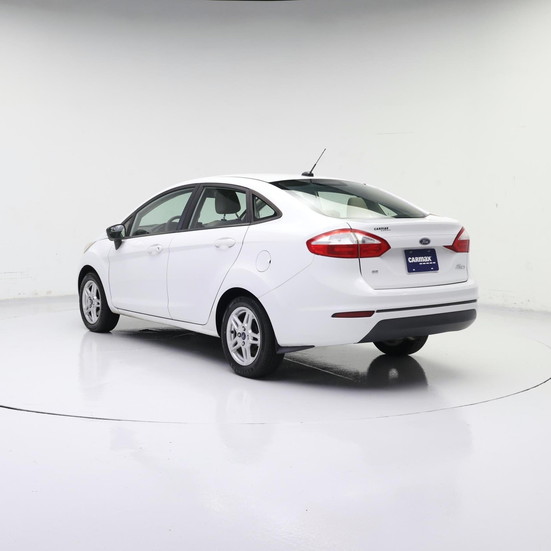 Thumbnail: 2017 Ford Fiesta - 2