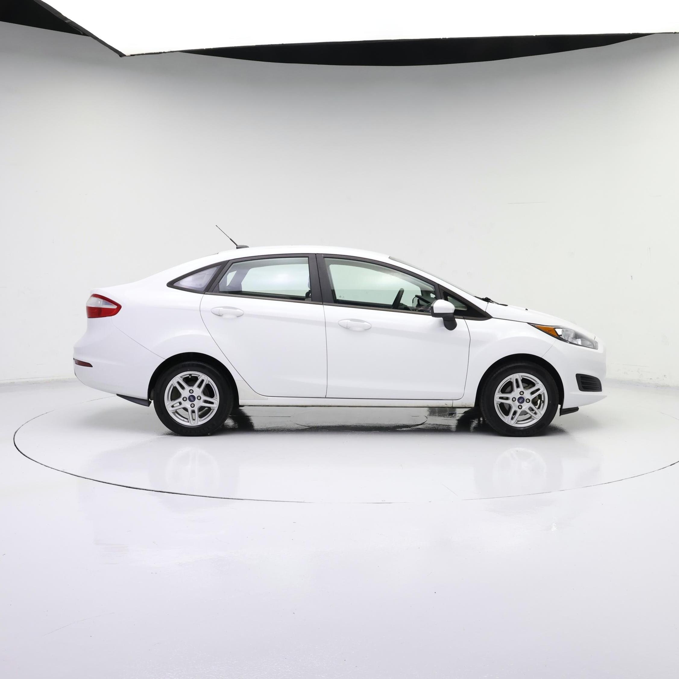 Thumbnail: 2017 Ford Fiesta - 7
