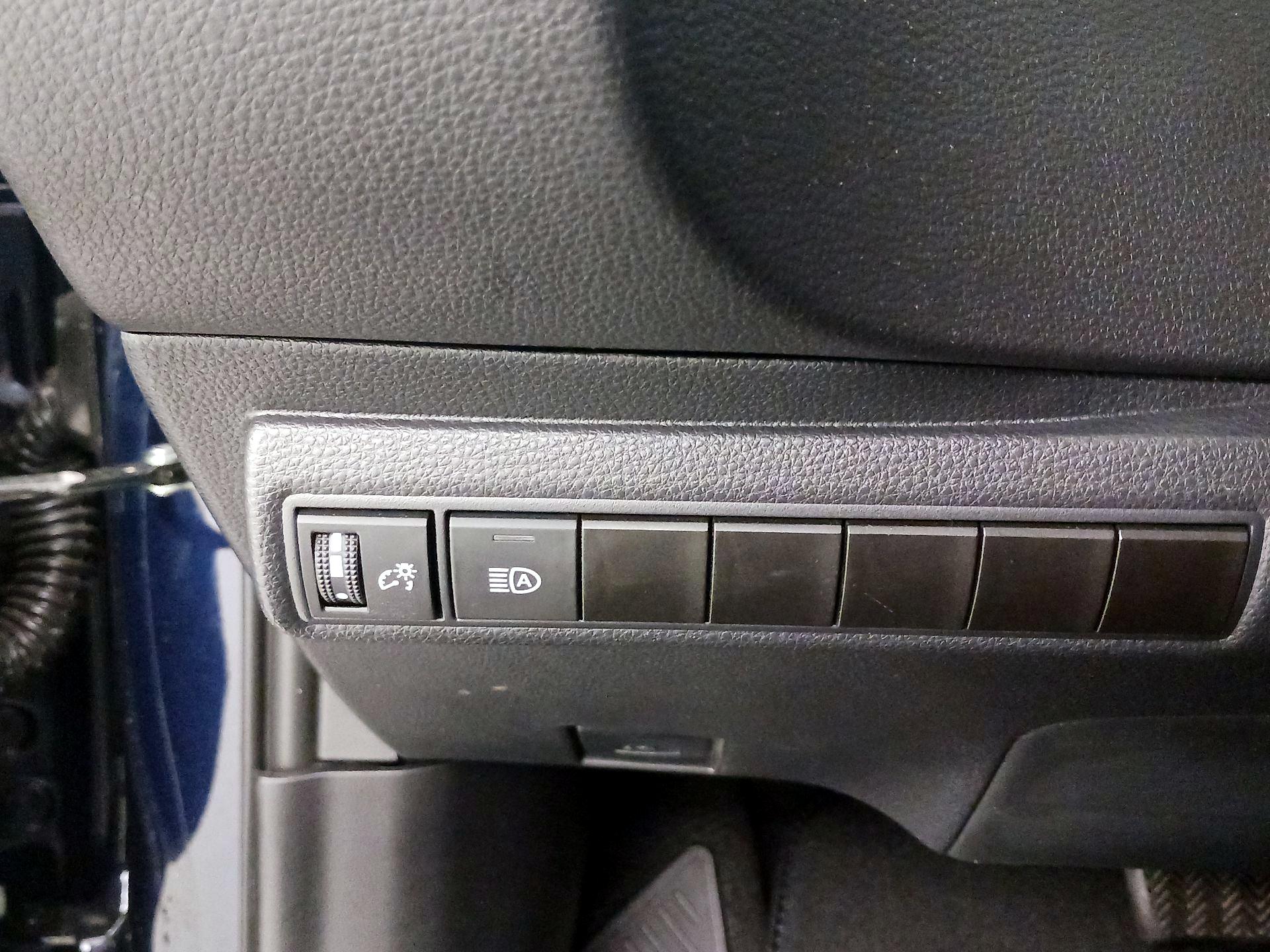 Thumbnail: 2024 Toyota Corolla - 13