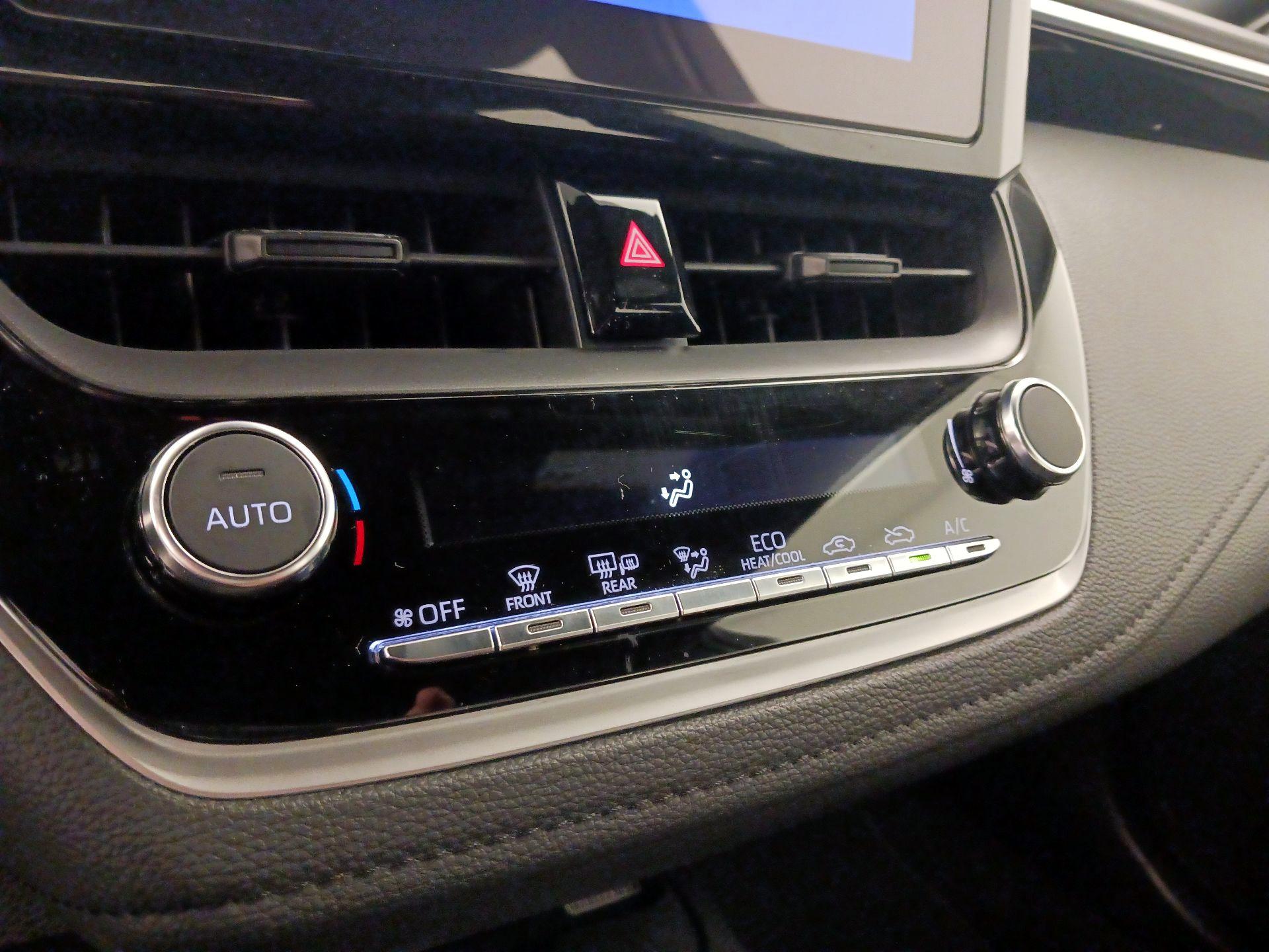 Thumbnail: 2024 Toyota Corolla - 16