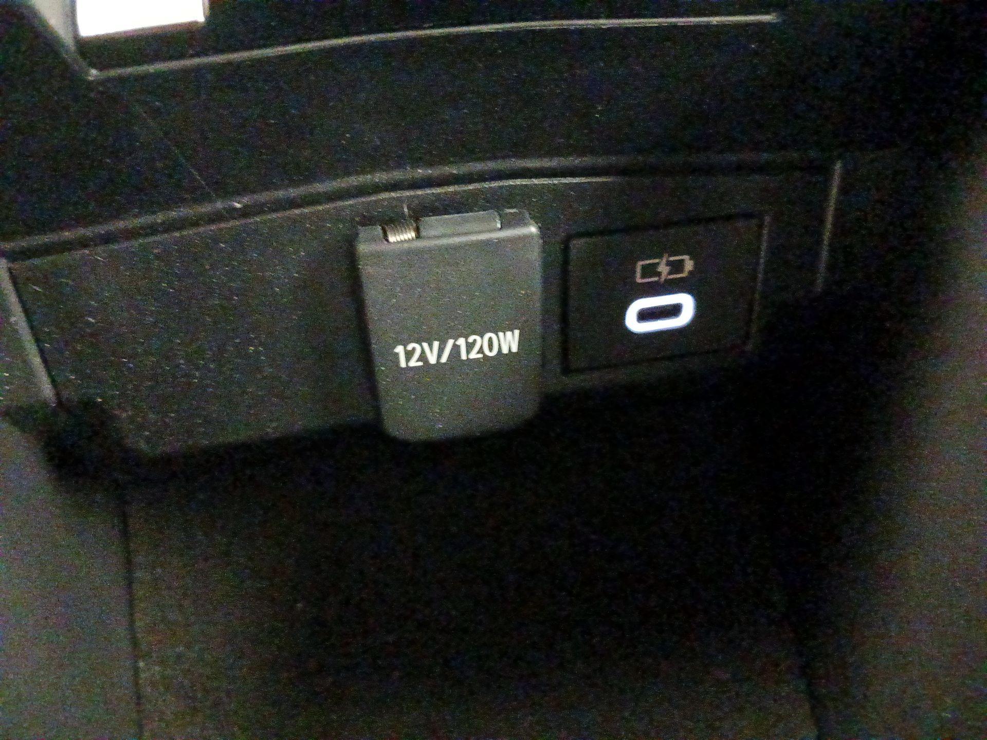 Thumbnail: 2024 Toyota Corolla - 18