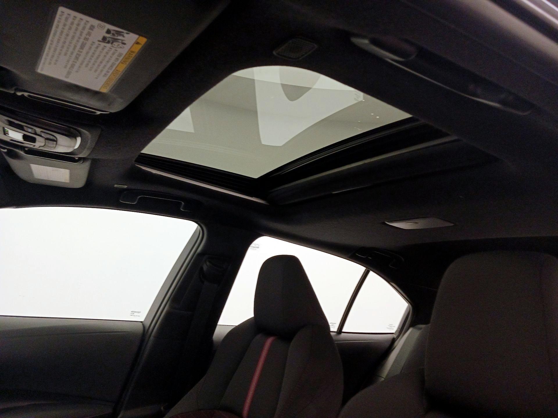 Thumbnail: 2024 Toyota Corolla - 19