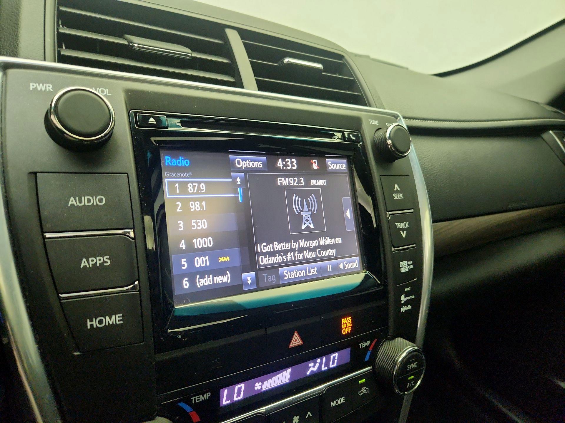 Thumbnail: 2015 Toyota Camry - 15